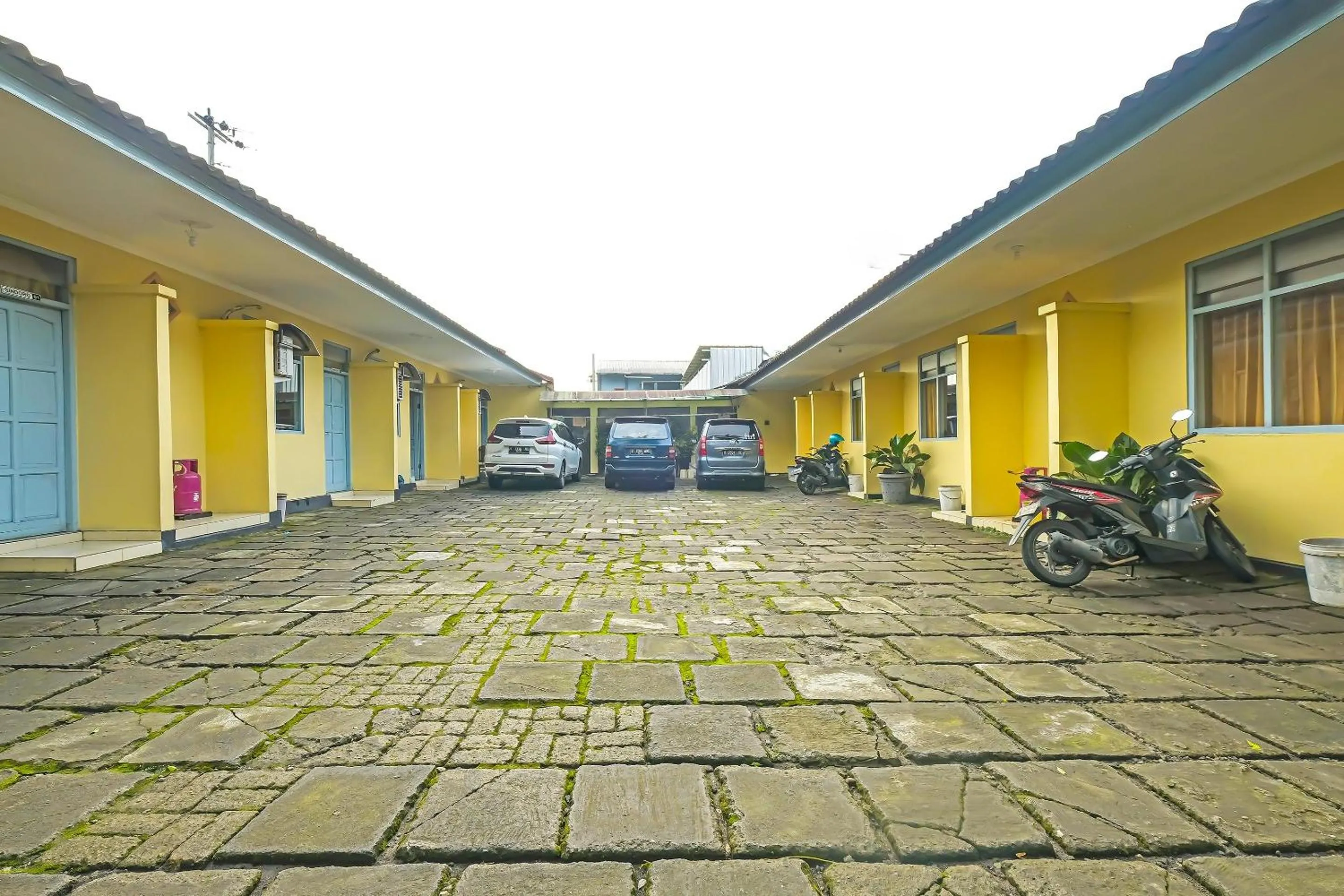 Lobby or reception in Hotel O Permata 3