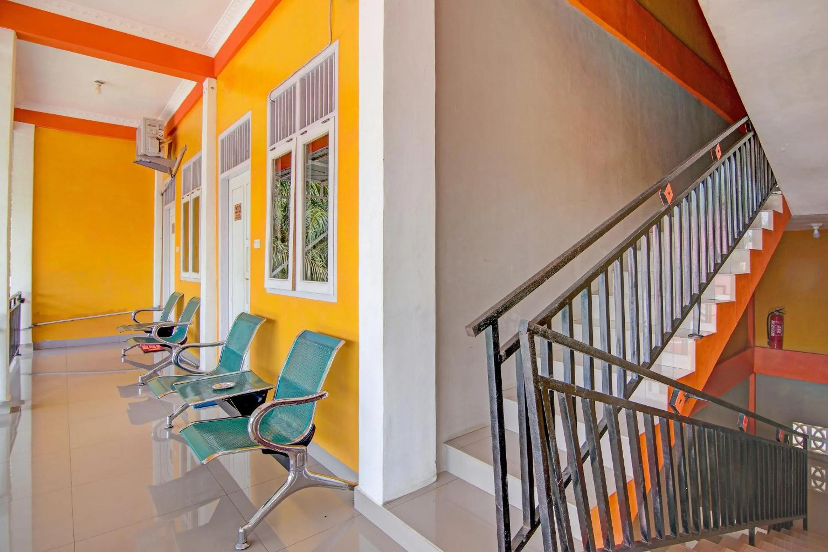 Lobby or reception in Hotel O Wisma Sakinah Syariah