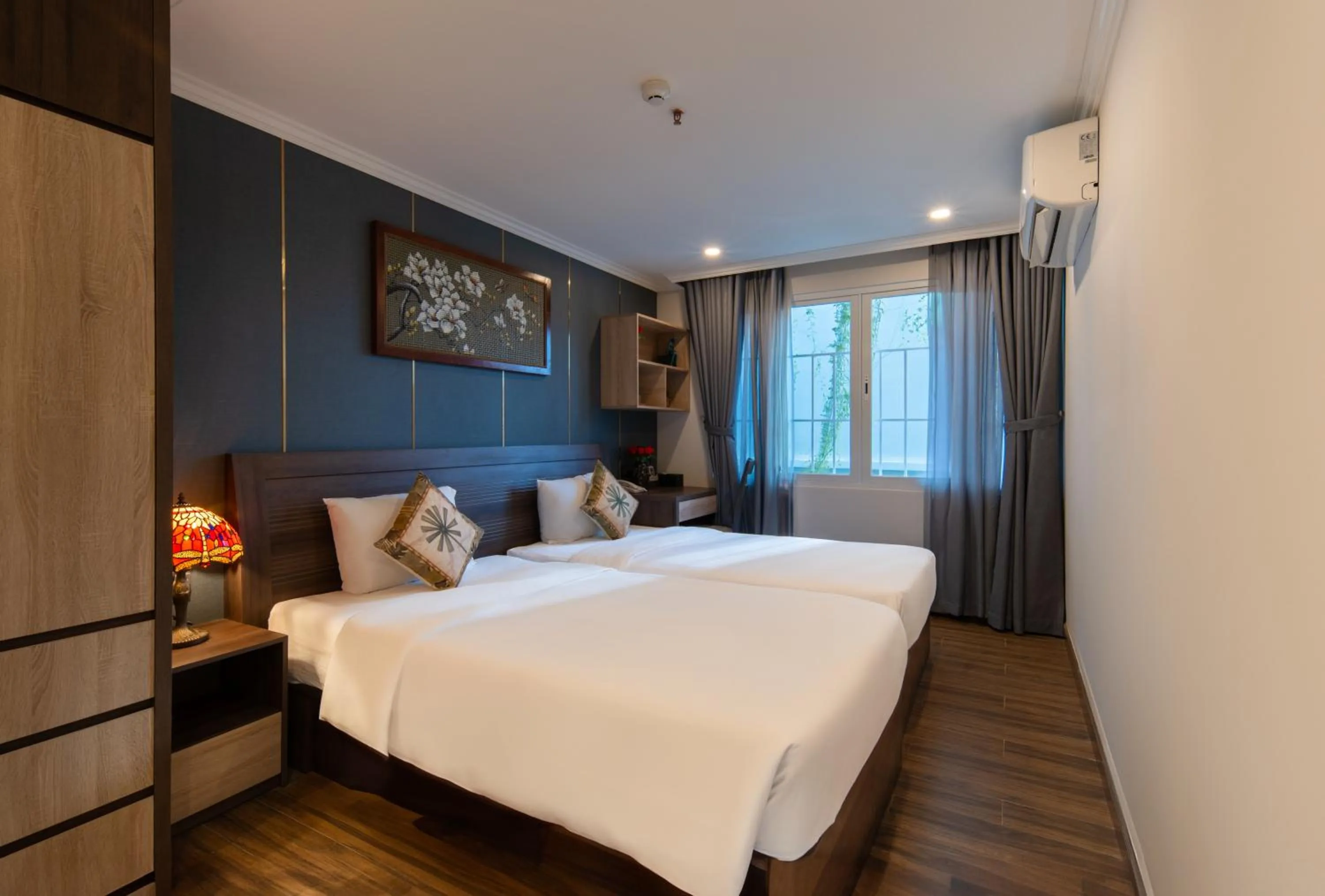 Bed in Aaron Boutique Hotel