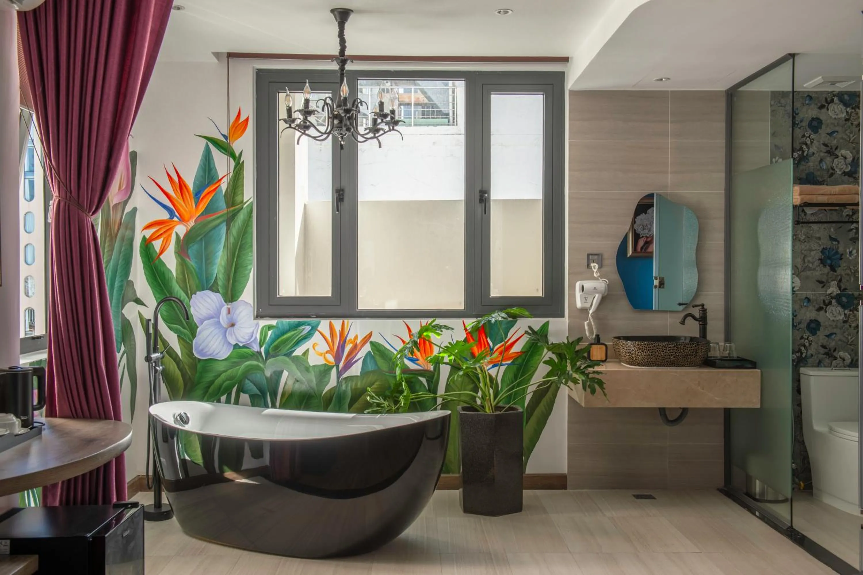 Bathroom in Aaron Boutique Hotel