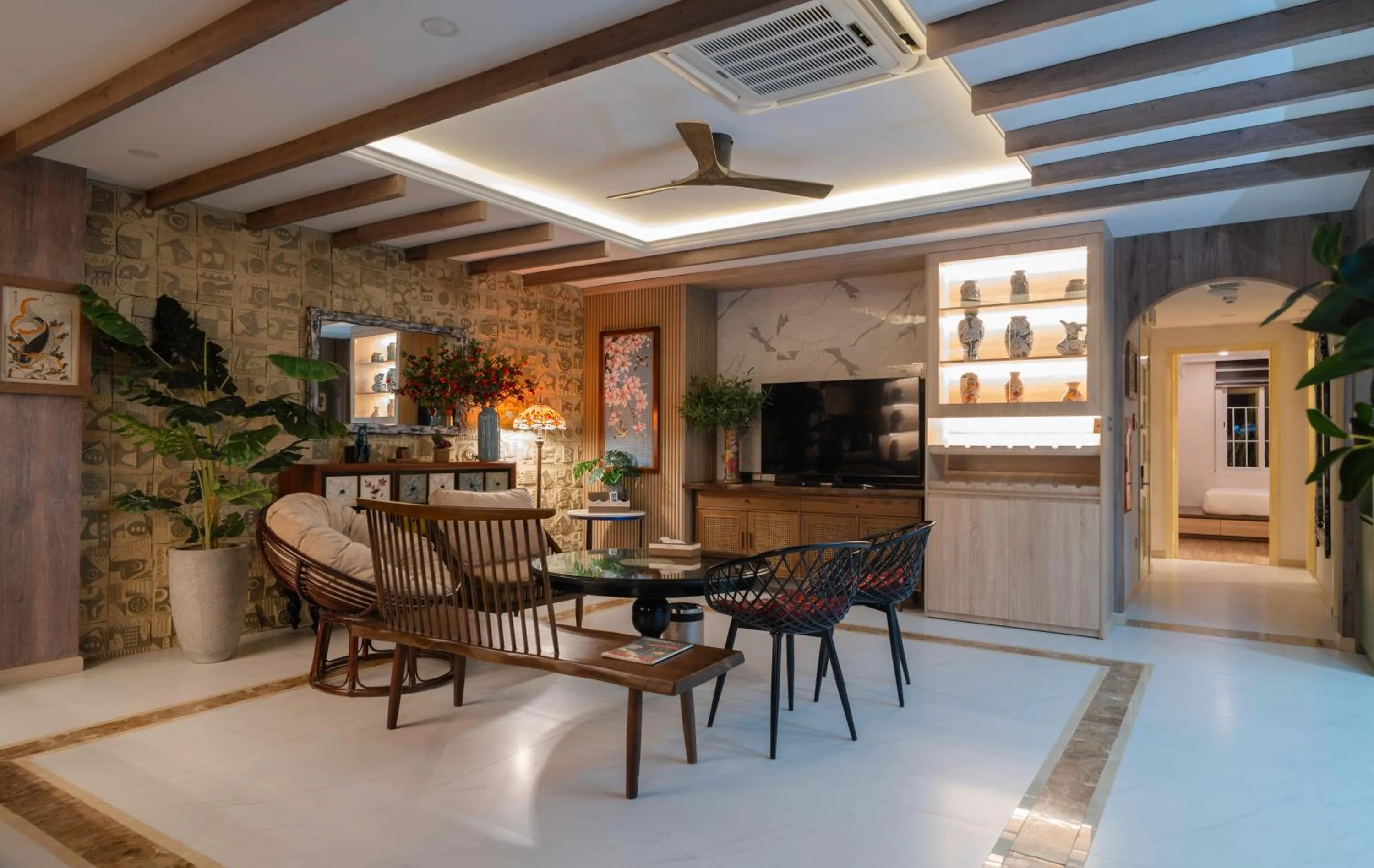 TV and multimedia in Aaron Boutique Hotel