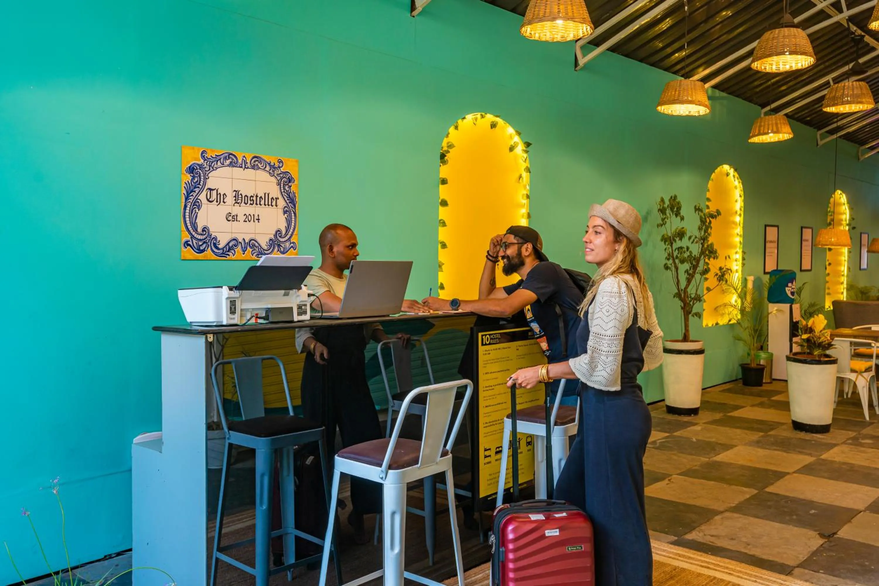 Facade/entrance in The Hosteller Goa, Candolim