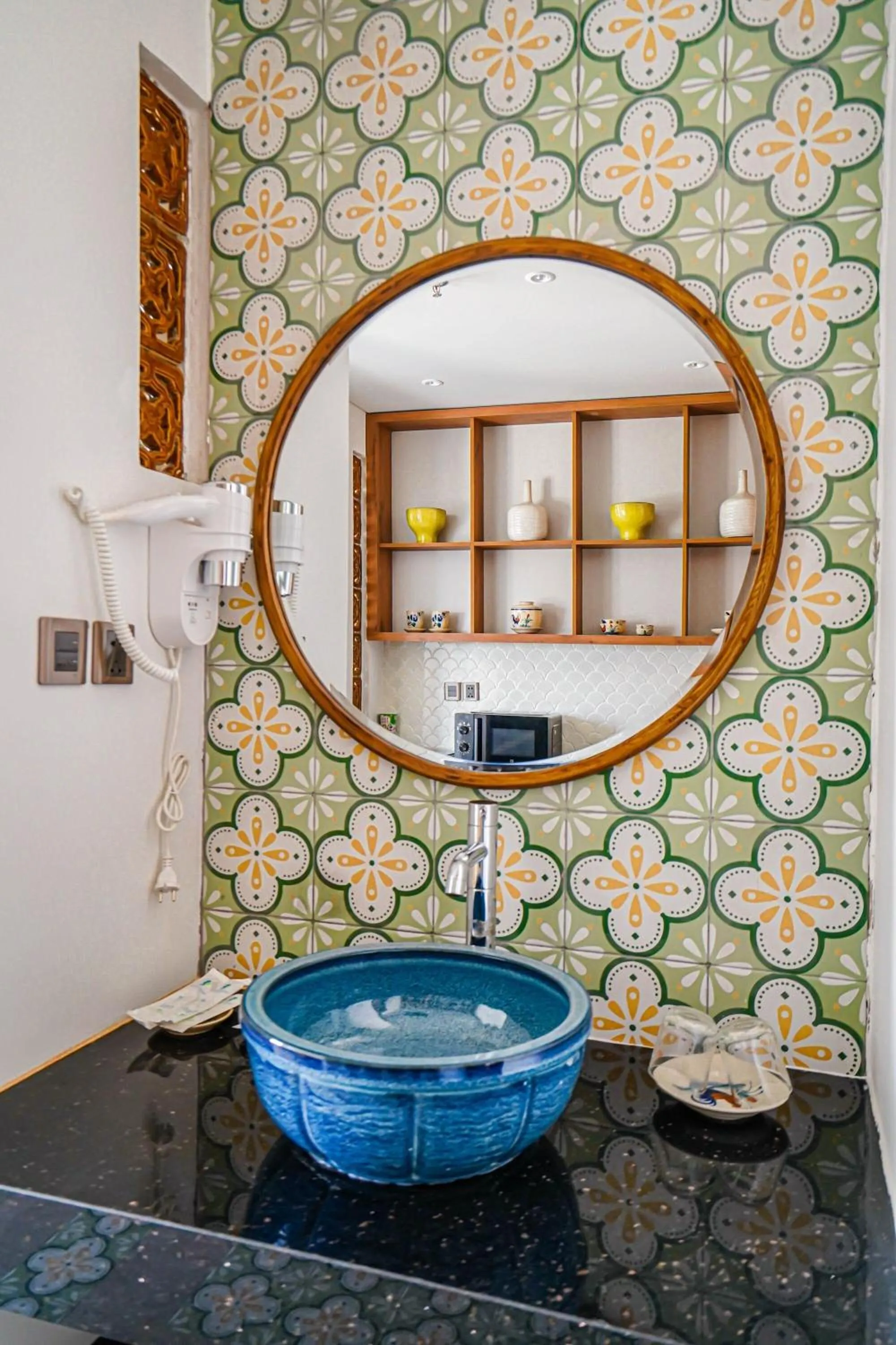 Area and facilities in Seahorse Signature Danang Hotel by Haviland