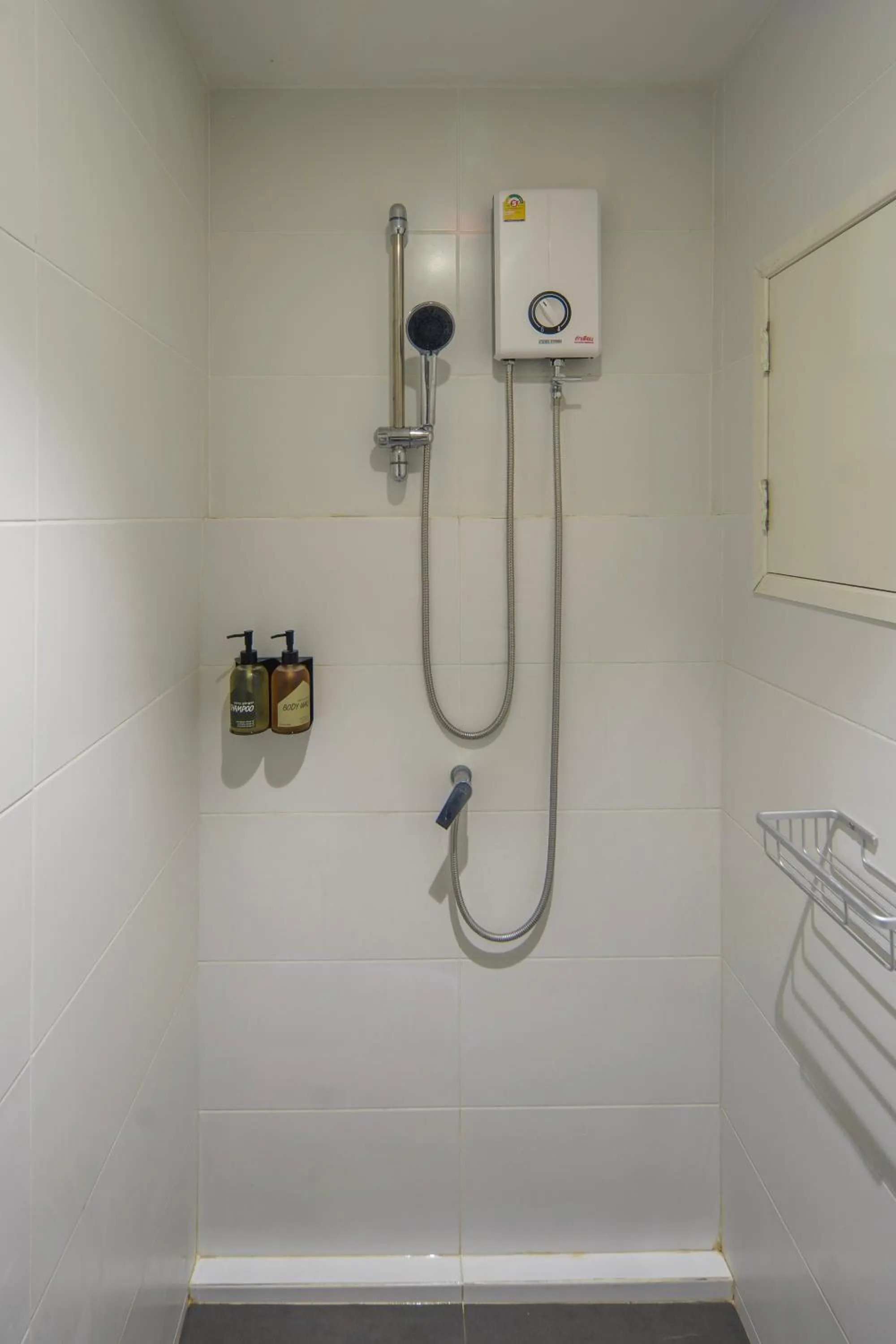 Shower in C'HOUSE Bangkok