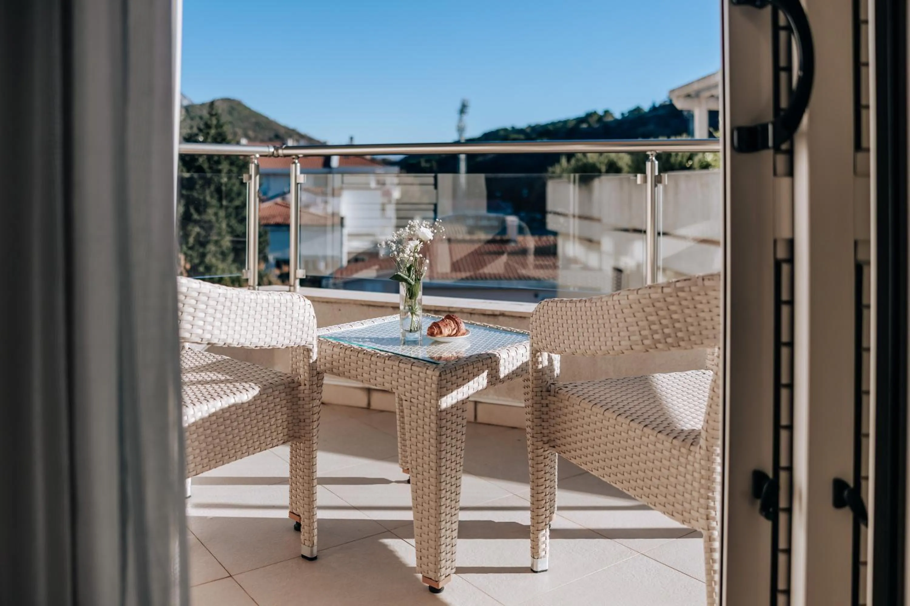 Patio in Apartments Del Mar