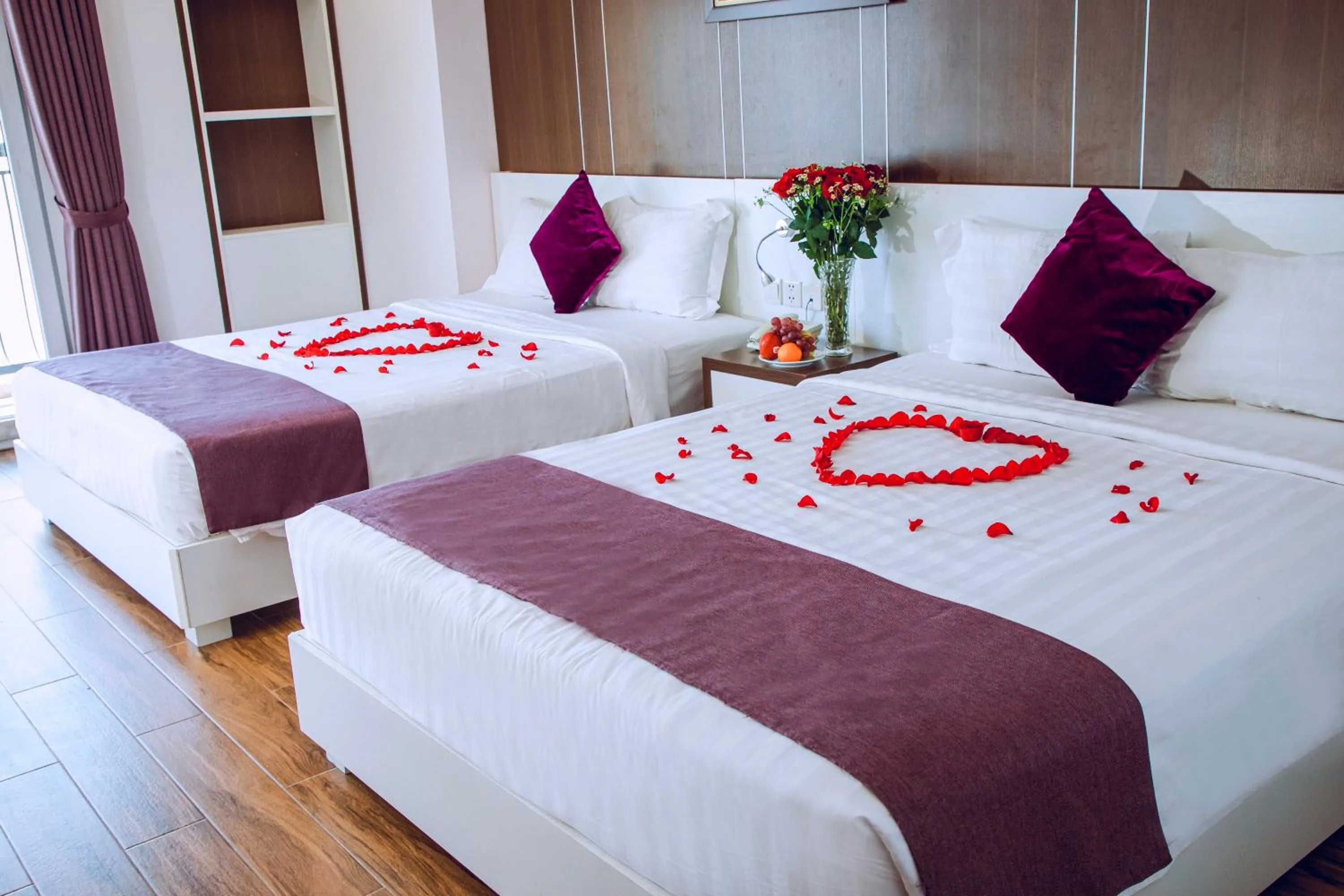 Bed in Morris Hotel Nha Trang