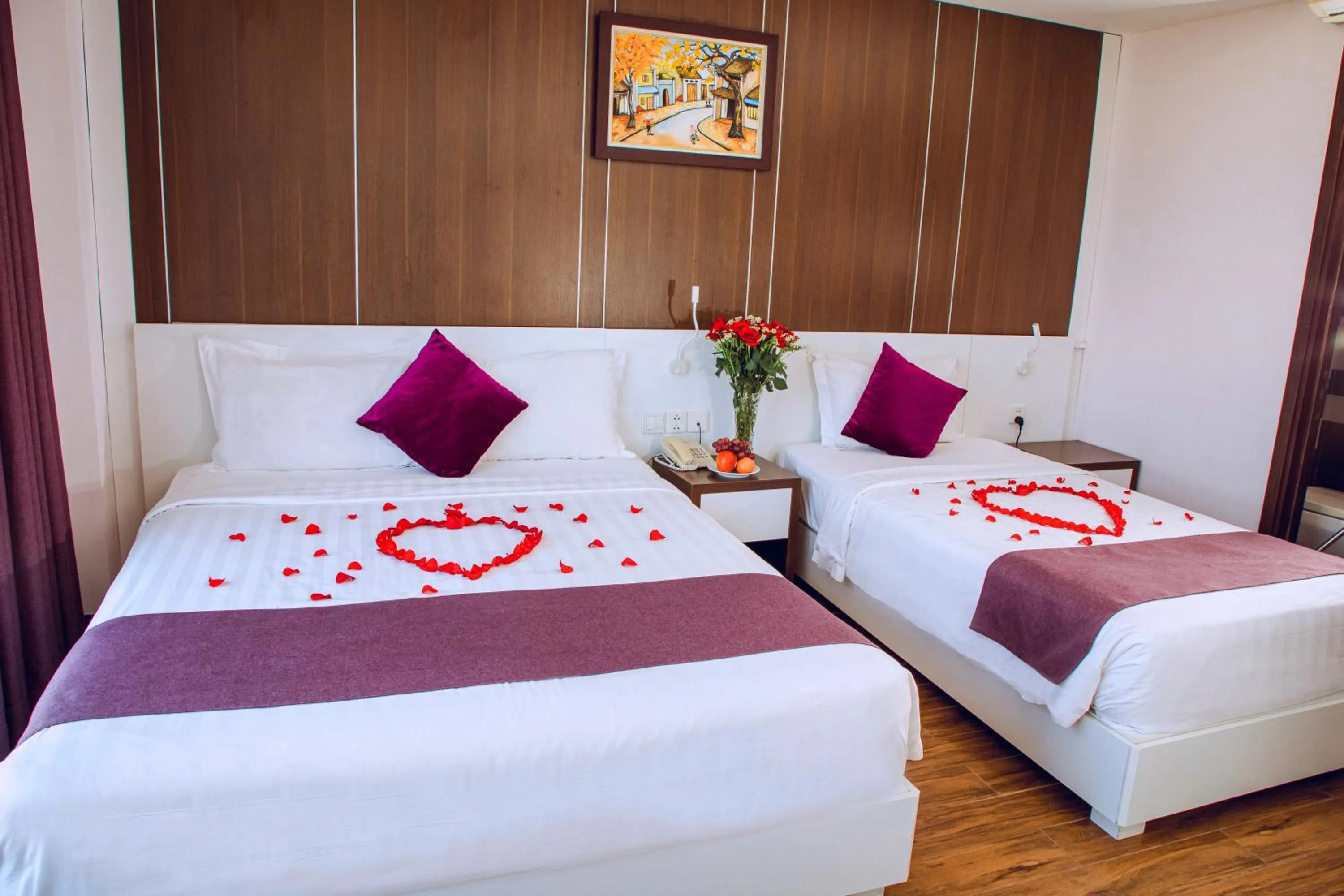 Bed in Morris Hotel Nha Trang