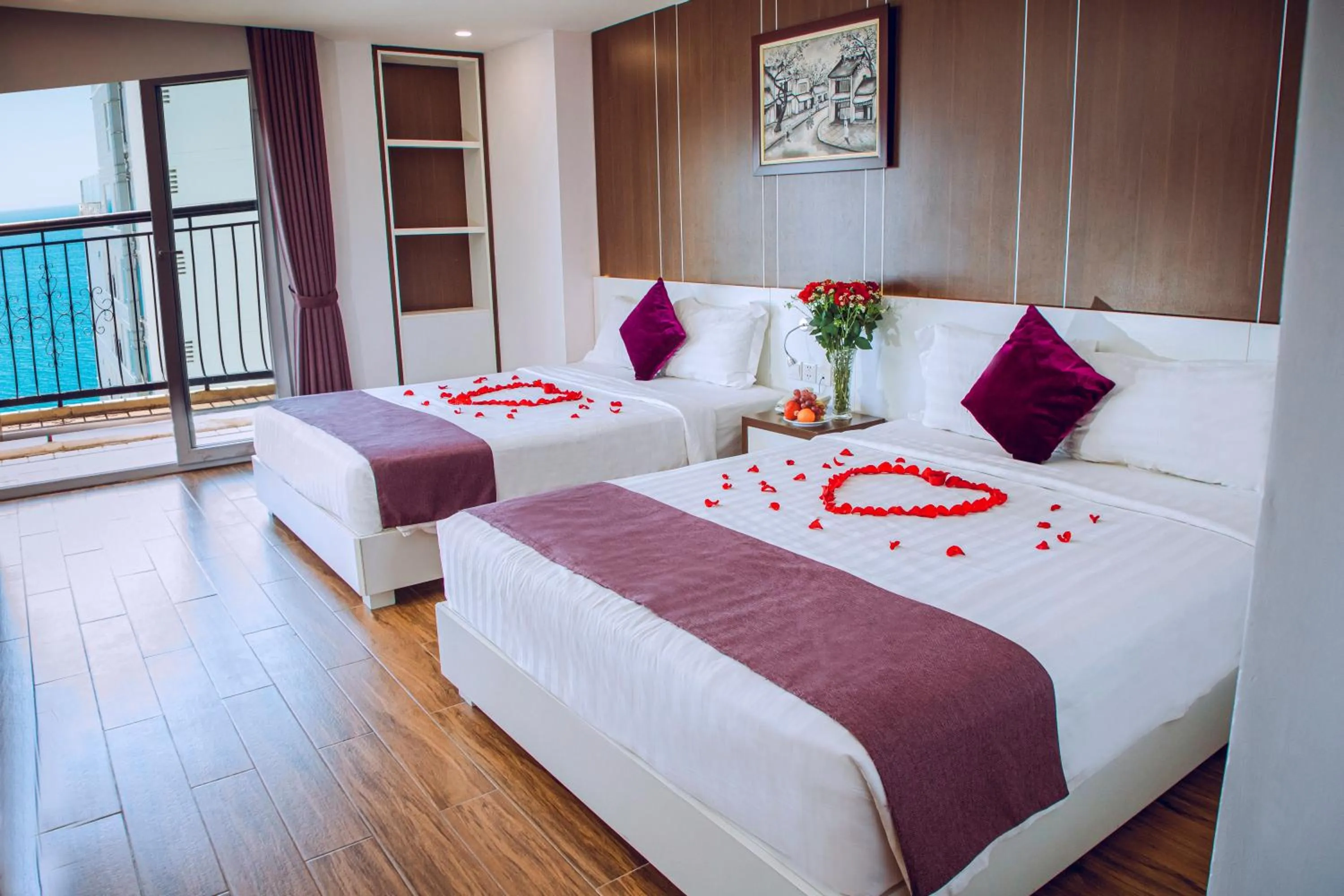 Bed in Morris Hotel Nha Trang