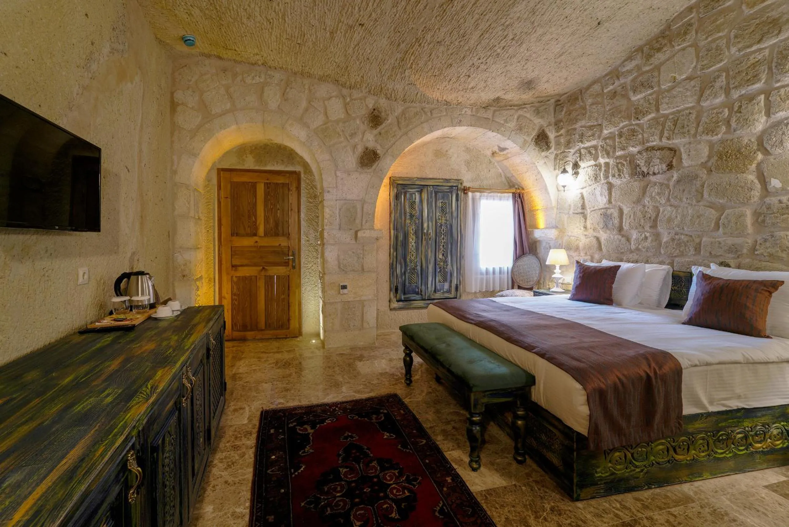 TV and multimedia in Doctor's Cave Cappadocia