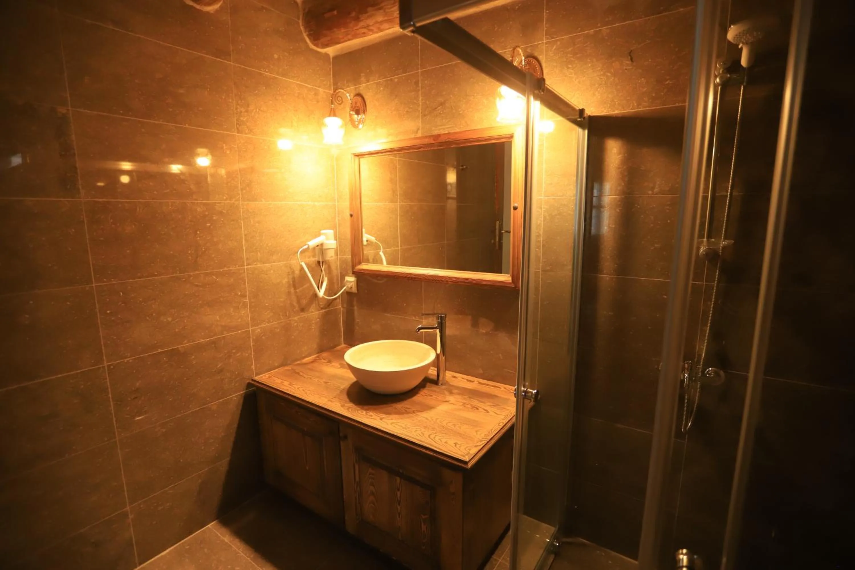 Bathroom in Doctor's Cave Cappadocia