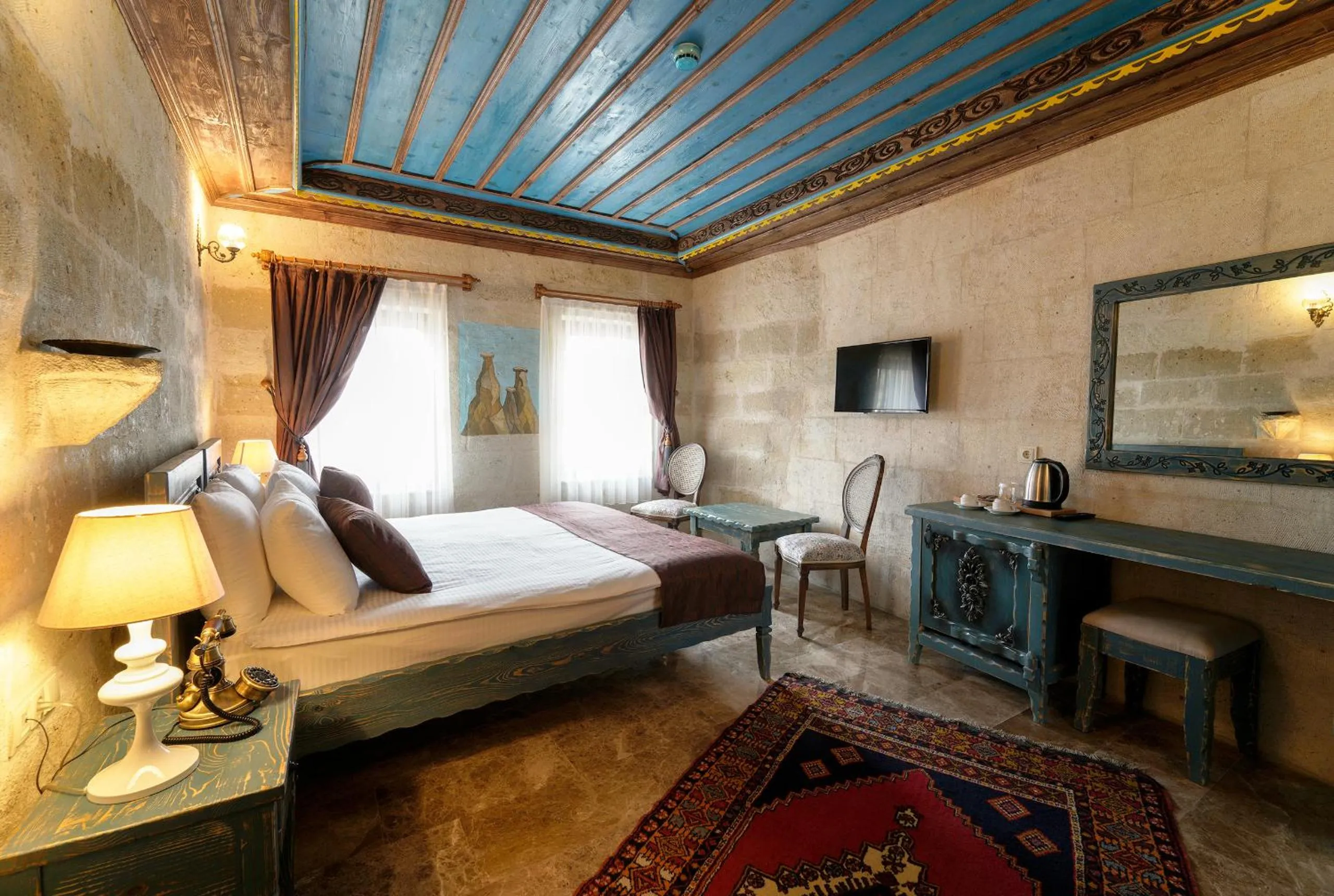 TV and multimedia in Doctor's Cave Cappadocia