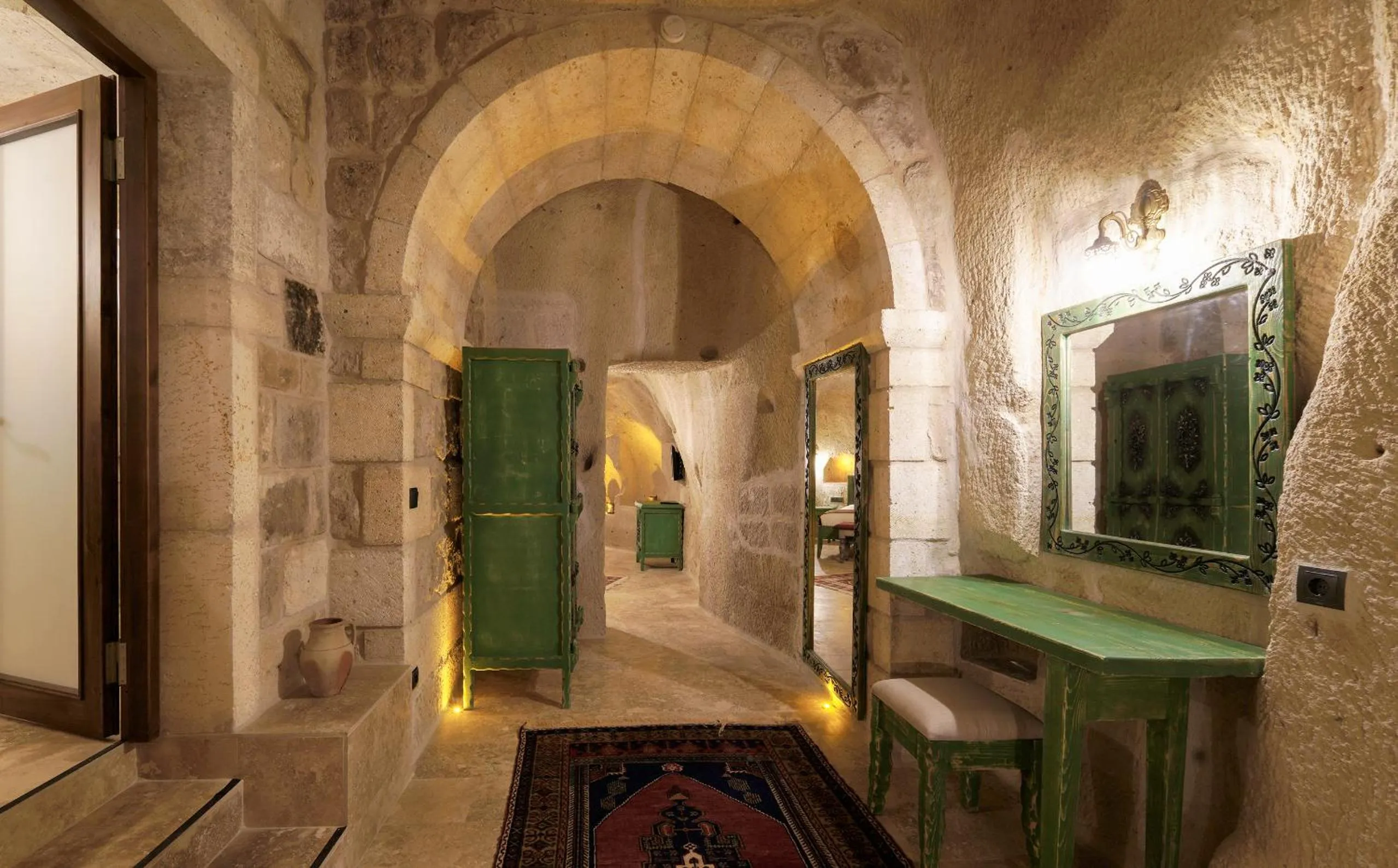 Massage in Doctor's Cave Cappadocia