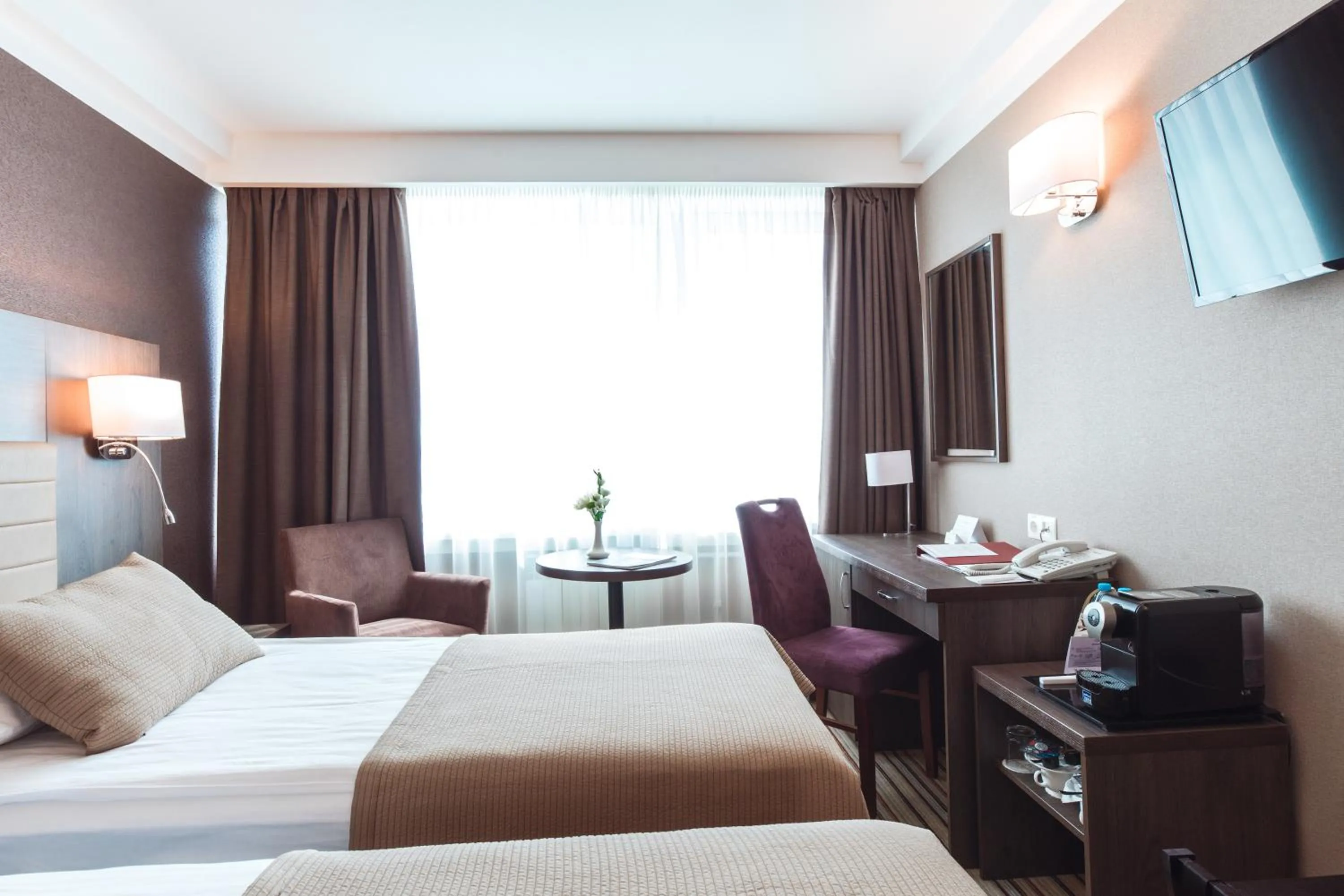 Photo of the whole room, Bed in Premier Hotel Rus