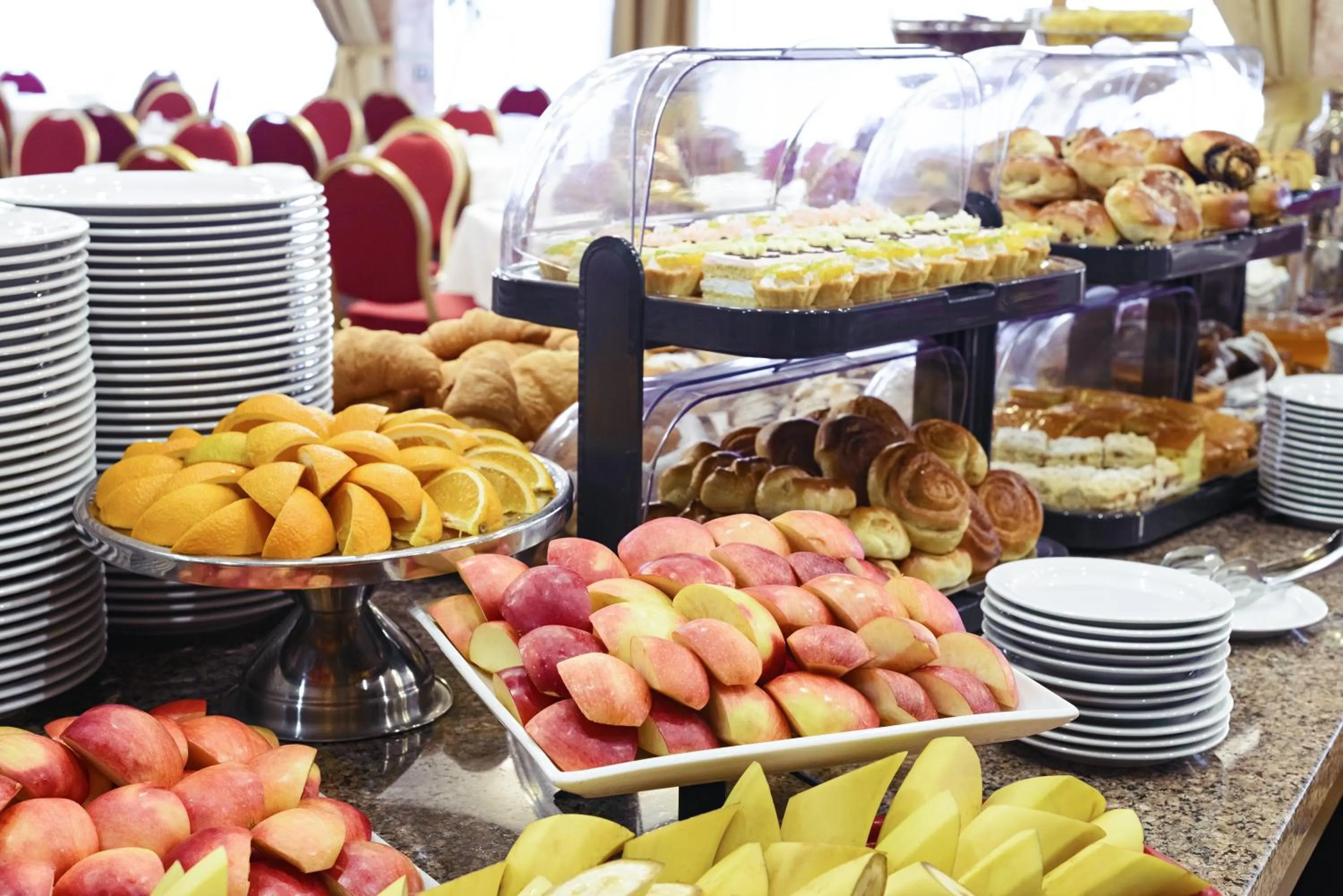 Breakfast in Premier Hotel Rus