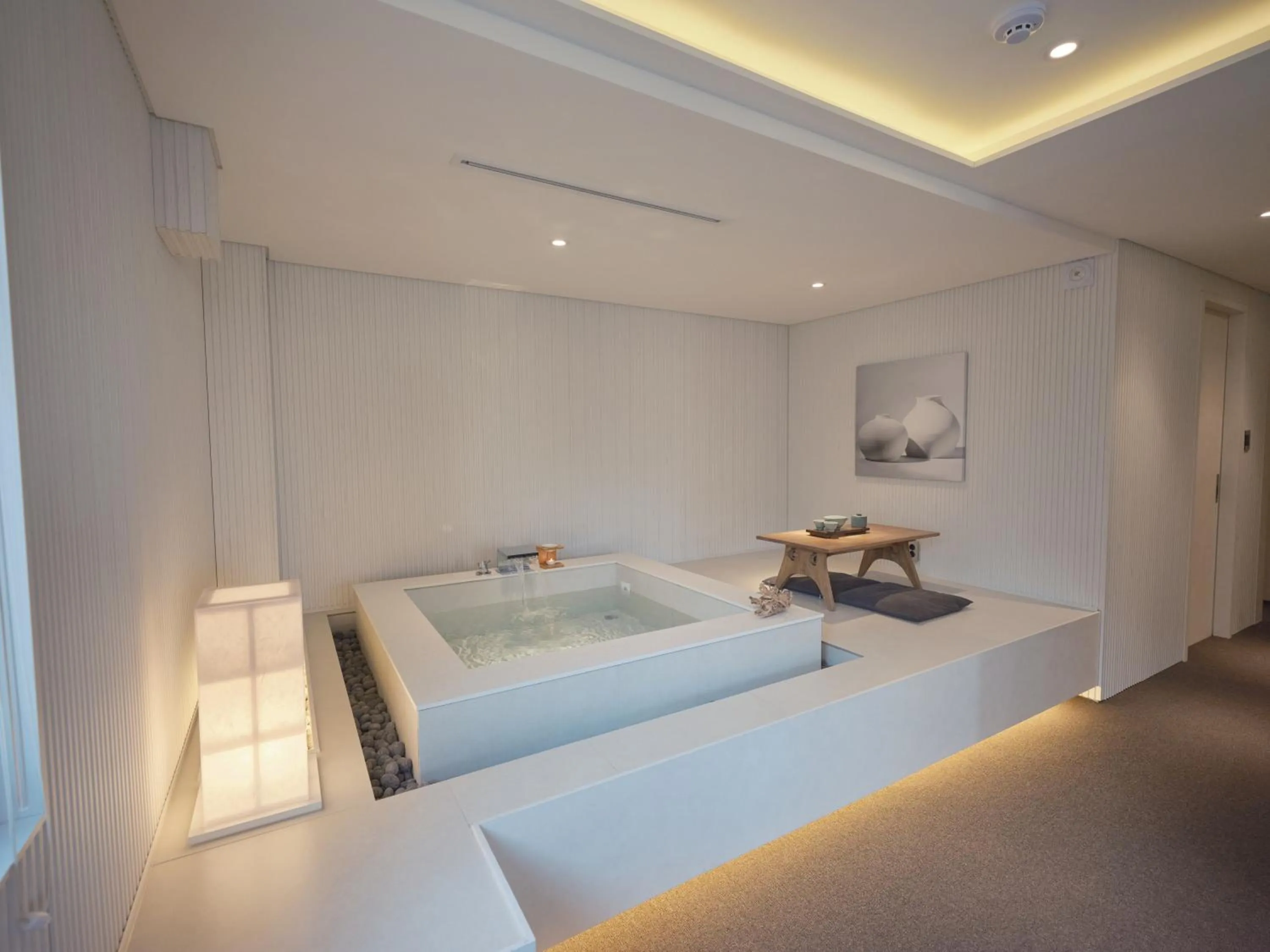 Hot Tub, Bed in The Leap Seoul Sadang