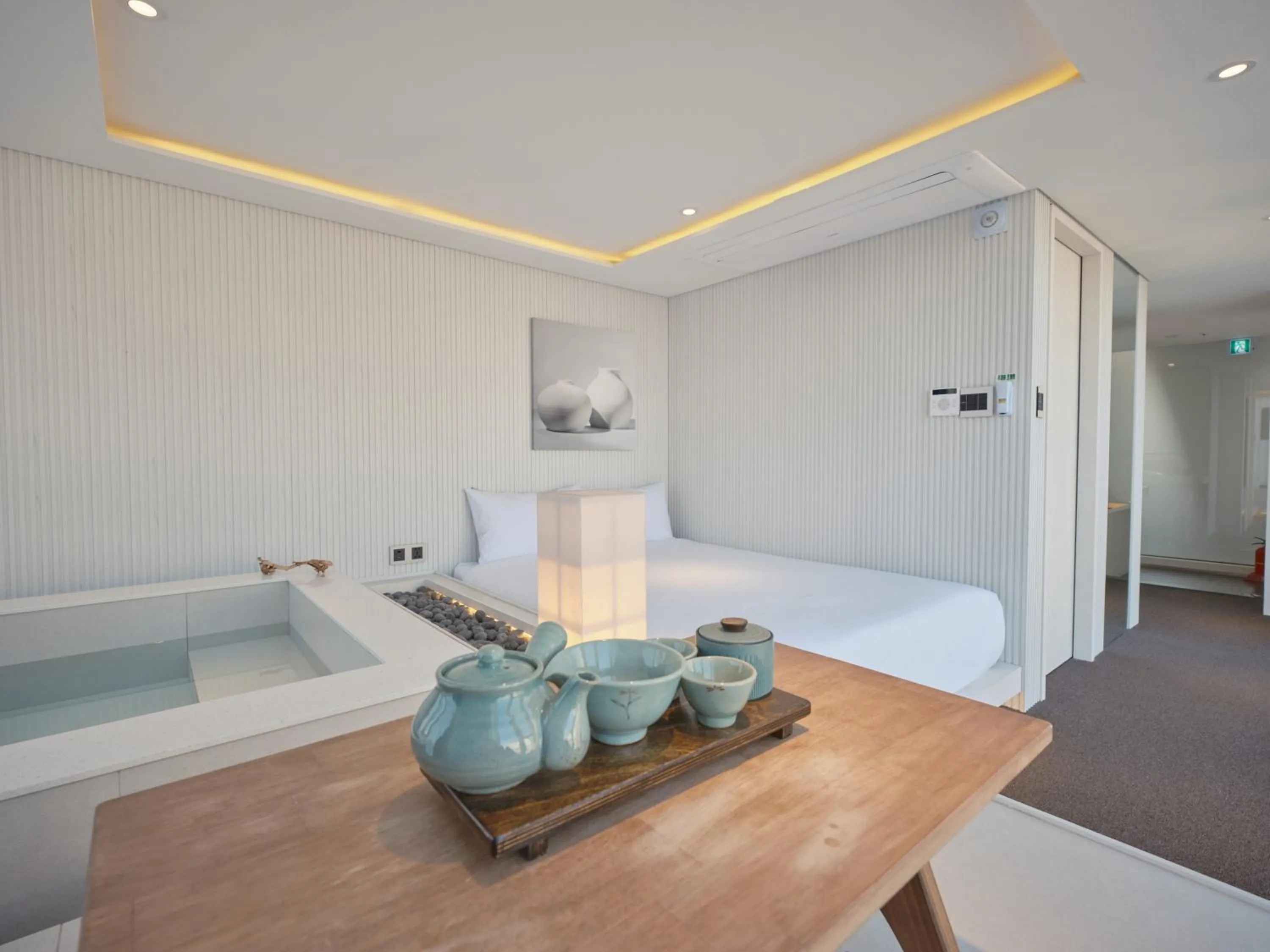 Photo of the whole room in The Leap Seoul Sadang