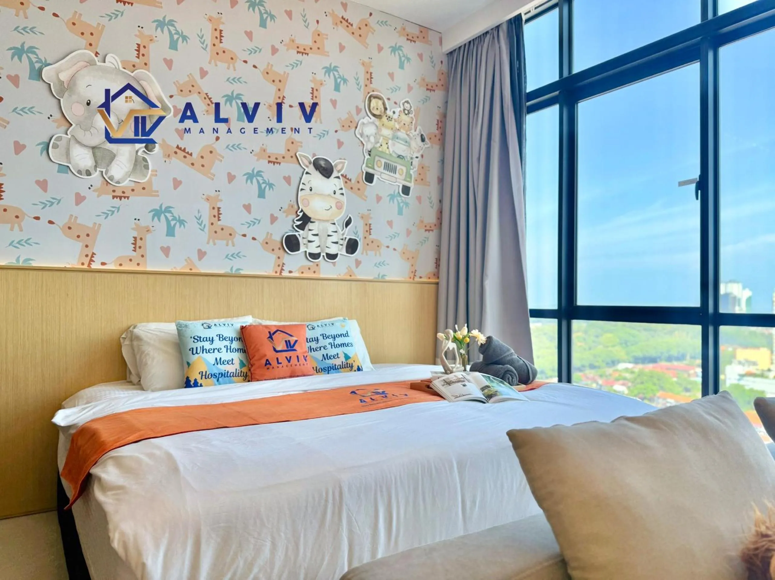 Bedroom, Bed in Alviv 99 Suites I Family Suite I 4-7 pax I 5minsMelakaCruise I JonkerSt