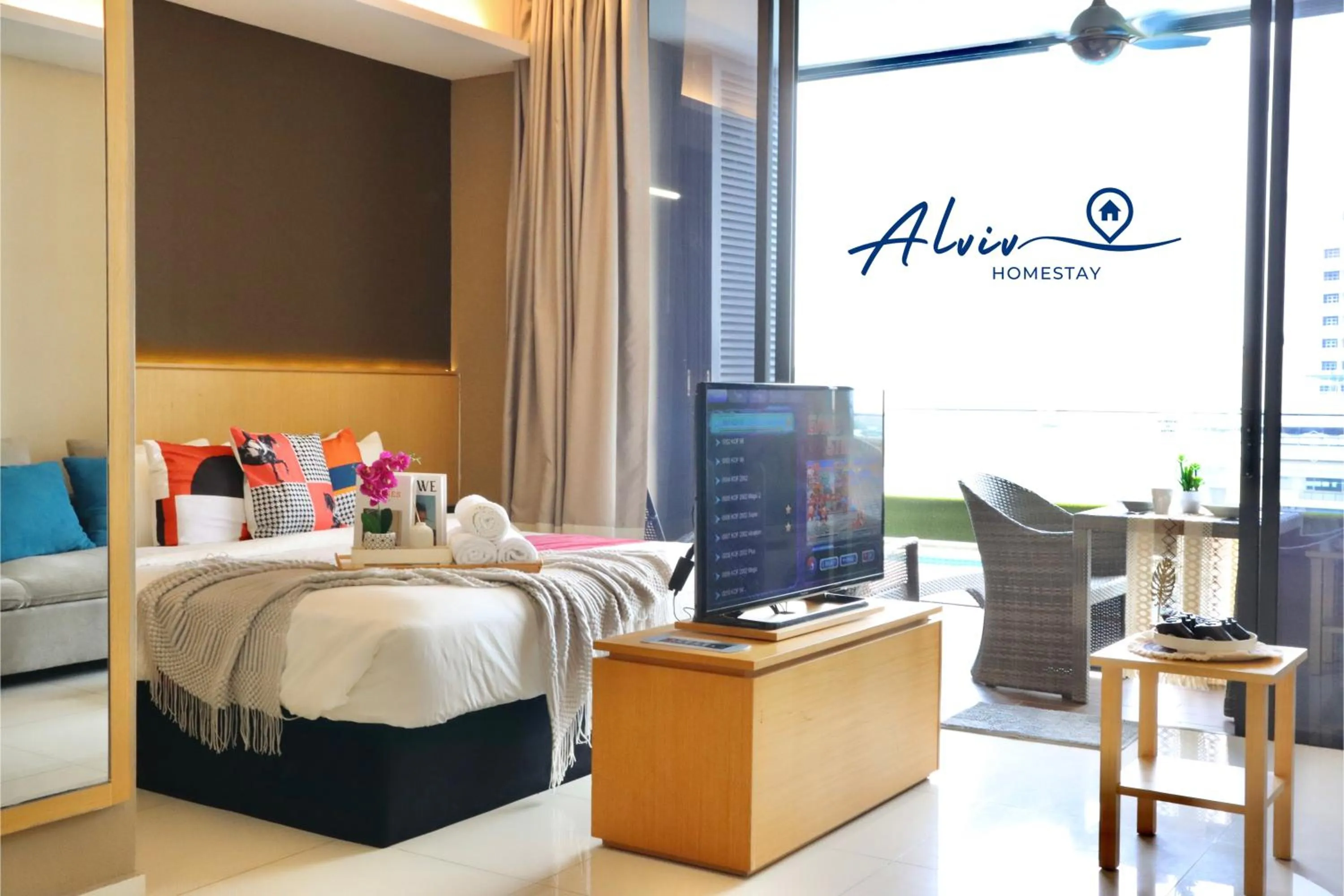 TV and multimedia, Bed in Alviv 99 Suites I Family Suite I 4-7 pax I 5minsMelakaCruise I JonkerSt