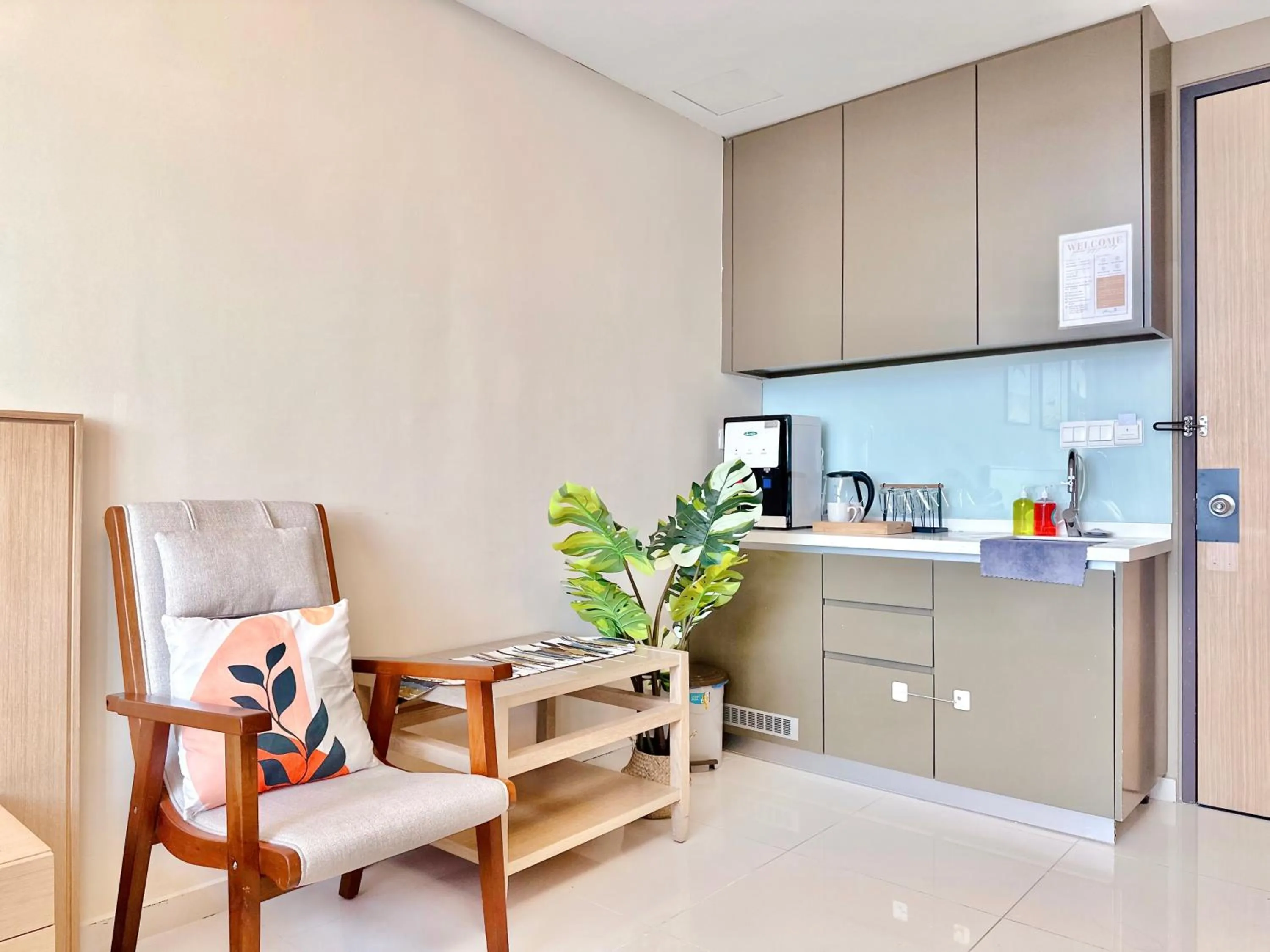 Kitchen or kitchenette in Alviv 99 Suites I Family Suite I 4-7 pax I 5minsMelakaCruise I JonkerSt