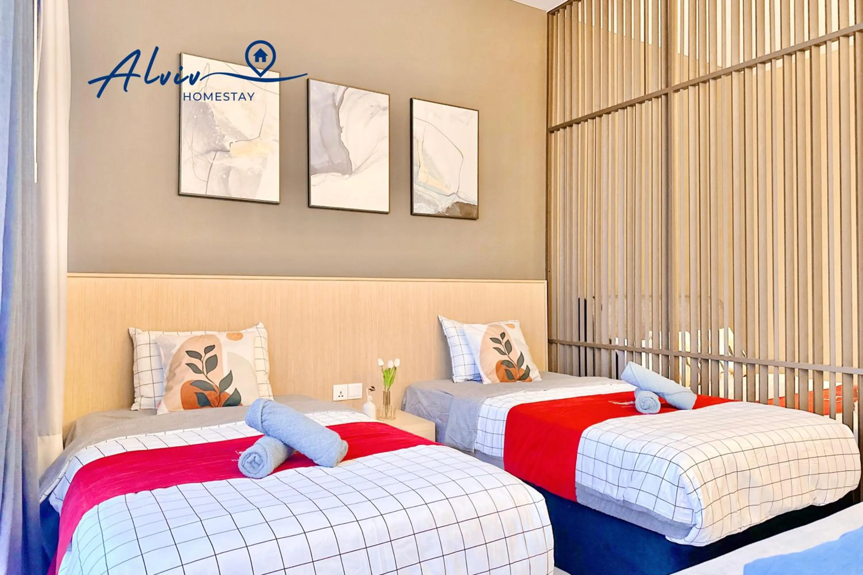 Bed in Alviv 99 Suites I Family Suite I 4-7 pax I 5minsMelakaCruise I JonkerSt