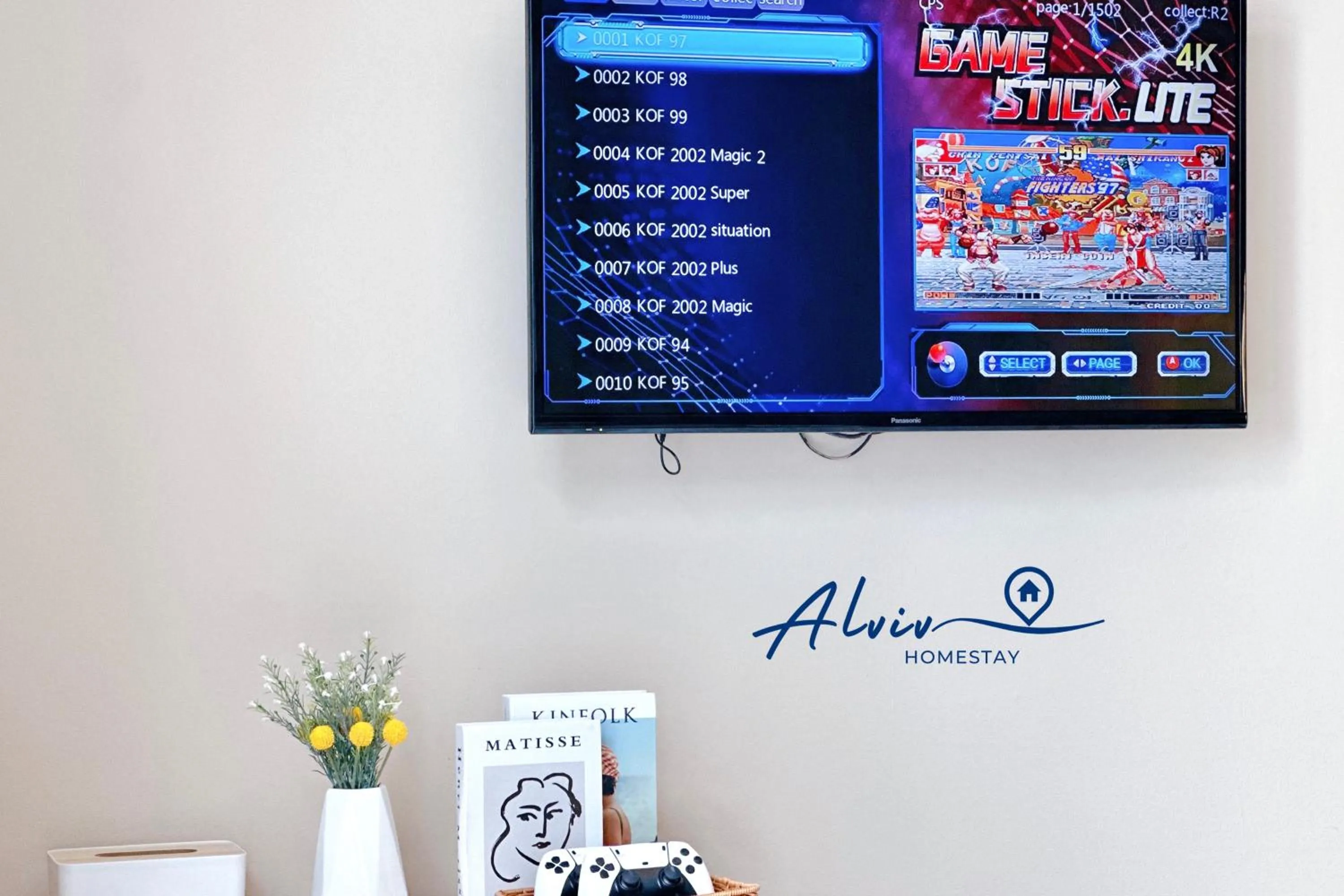 TV and multimedia in Alviv 99 Suites I Family Suite I 4-7 pax I 5minsMelakaCruise I JonkerSt