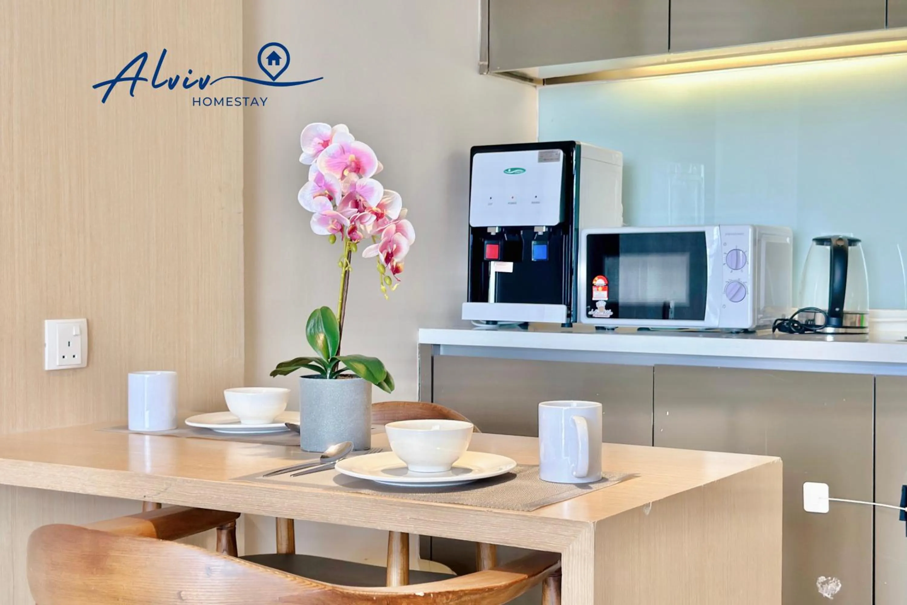 Dining area in Alviv 99 Suites I Family Suite I 4-7 pax I 5minsMelakaCruise I JonkerSt