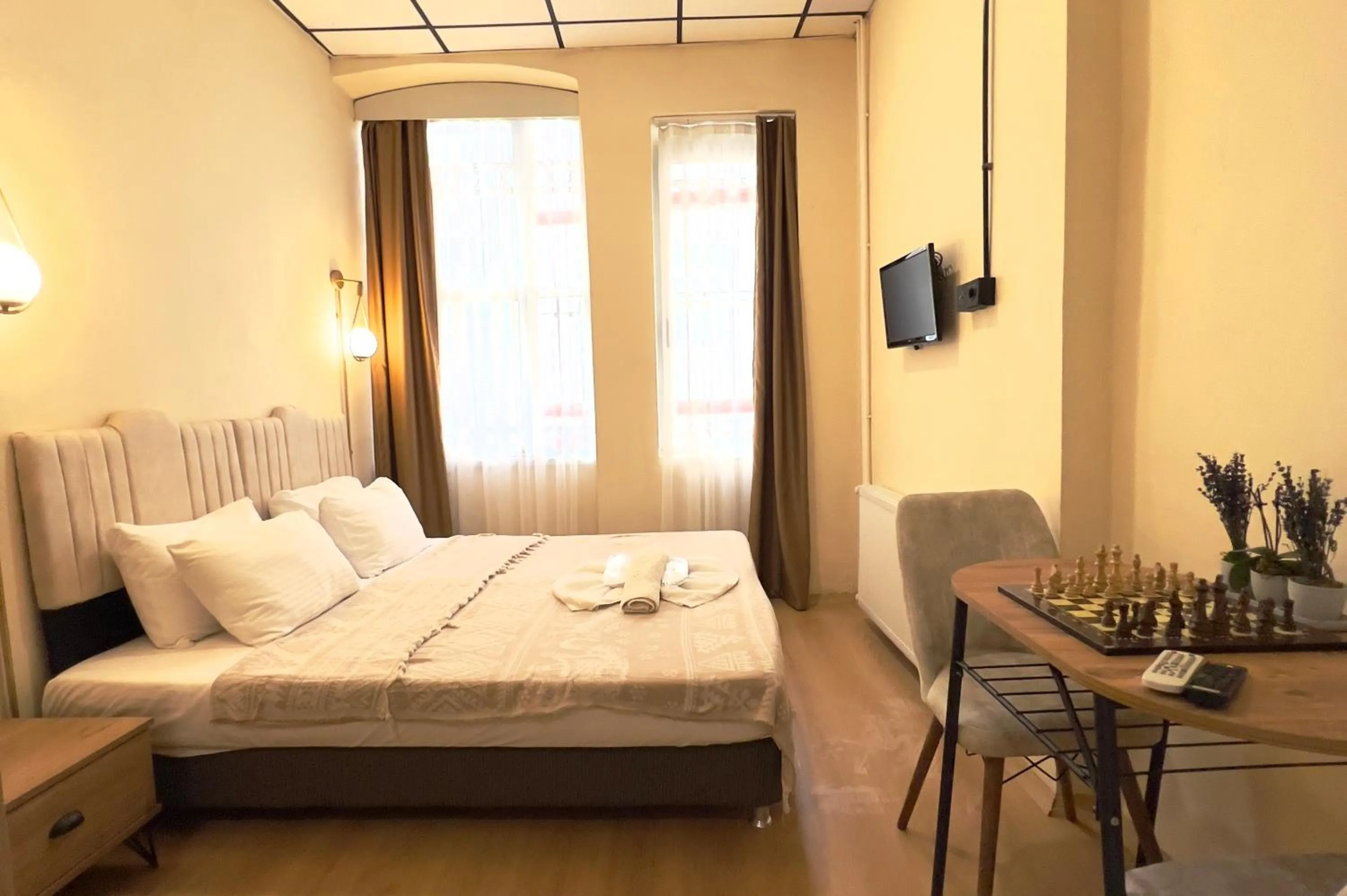 Bed in Golden Door Hotel