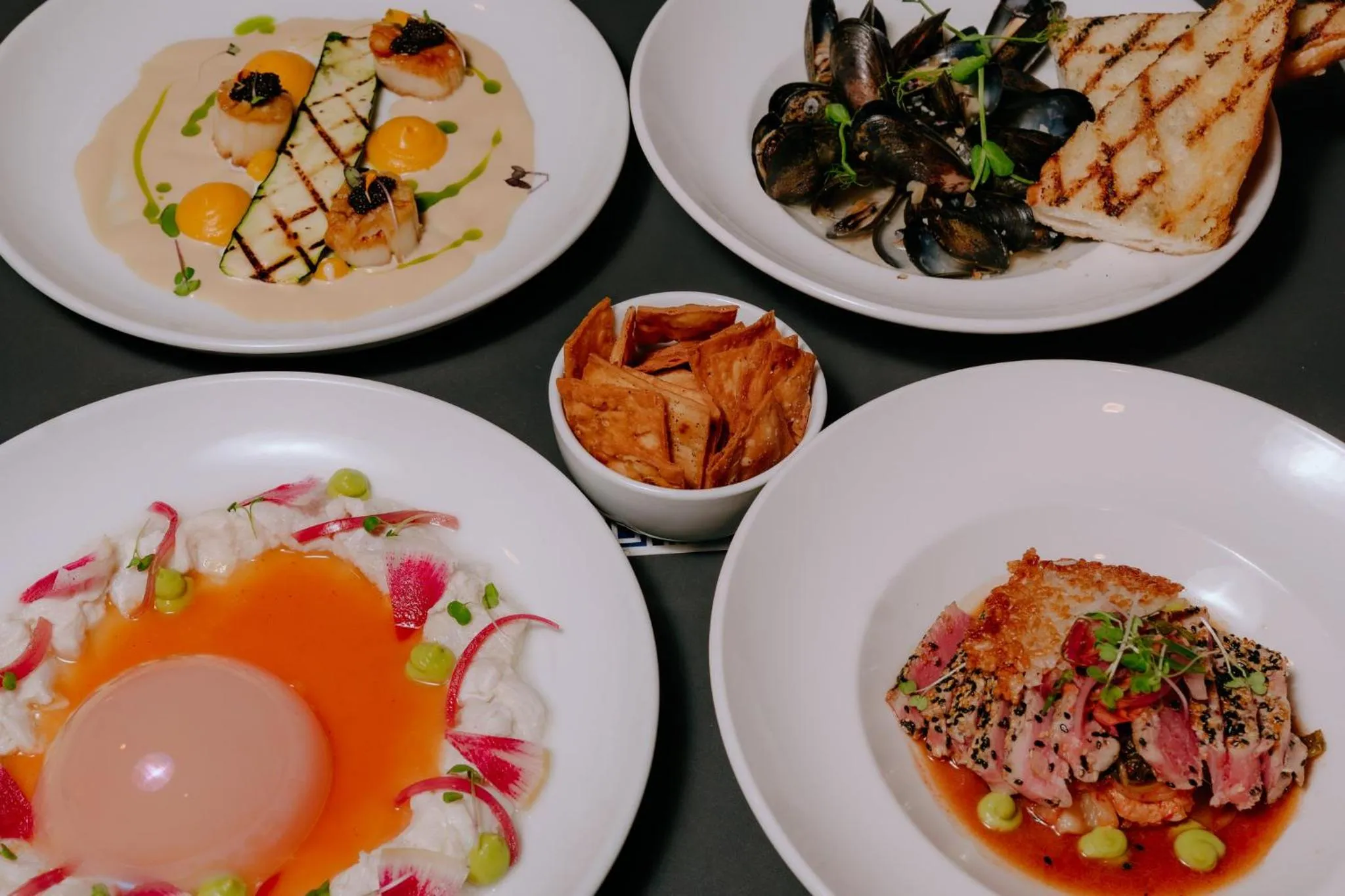 Restaurant/places to eat in Hotel Indigo - Panama City Marina by IHG