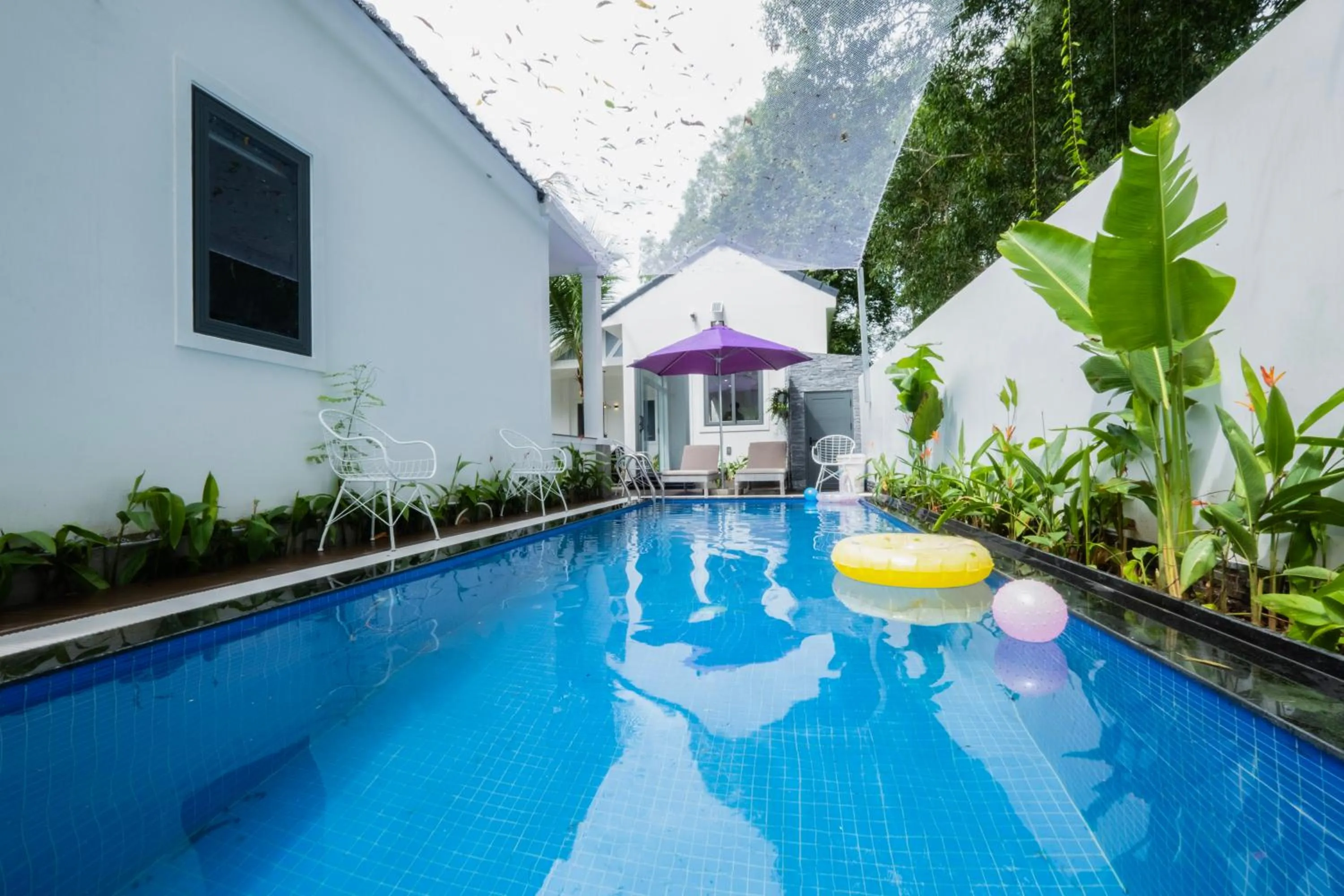 Swimming pool in NatalieLe's Homestay