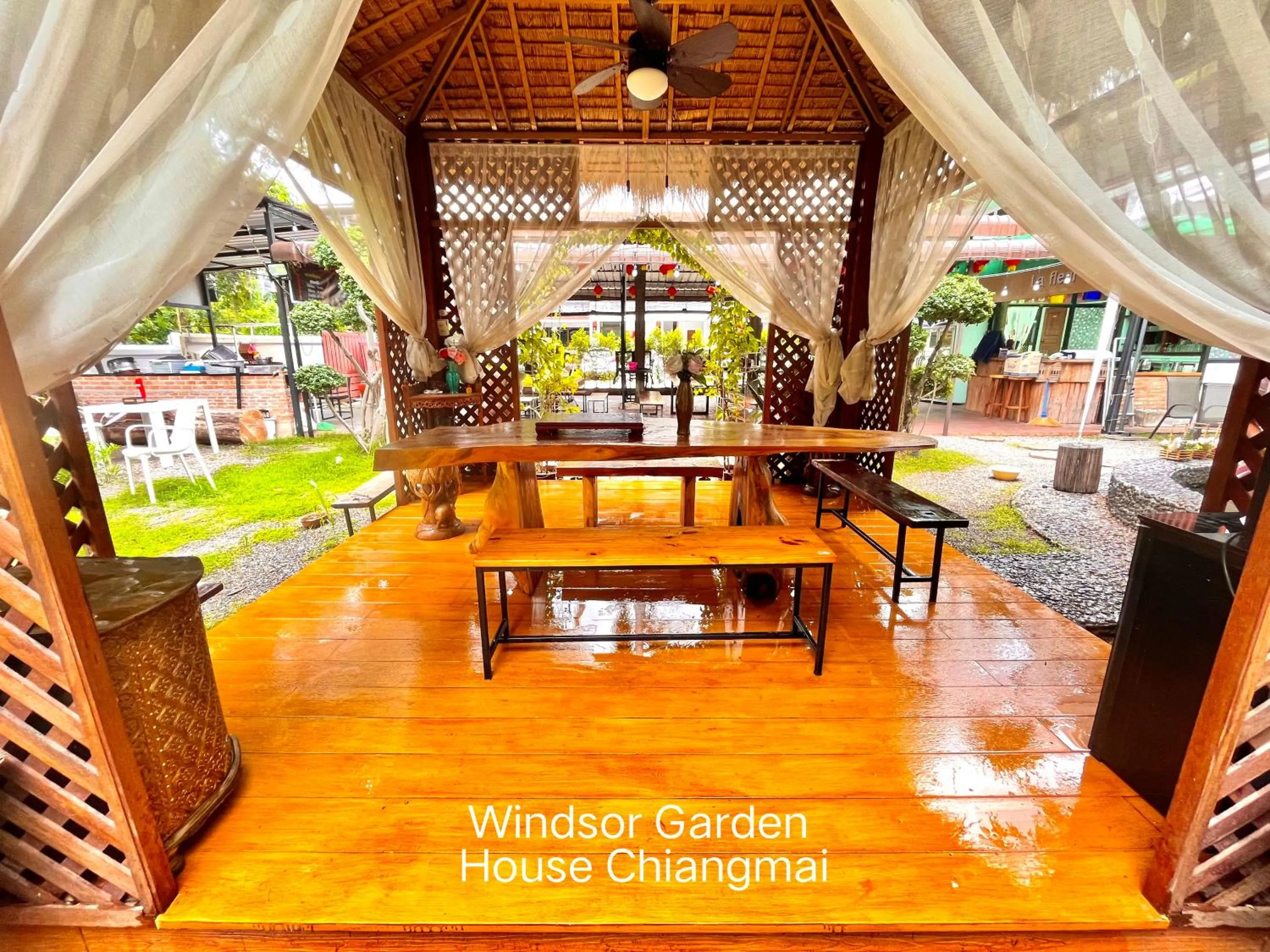 Garden view in Windsor Garden House Chiangmai