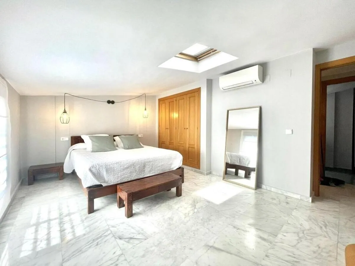 Bedroom, Bed in Calu Homes Duplex cerca playa de Huelin