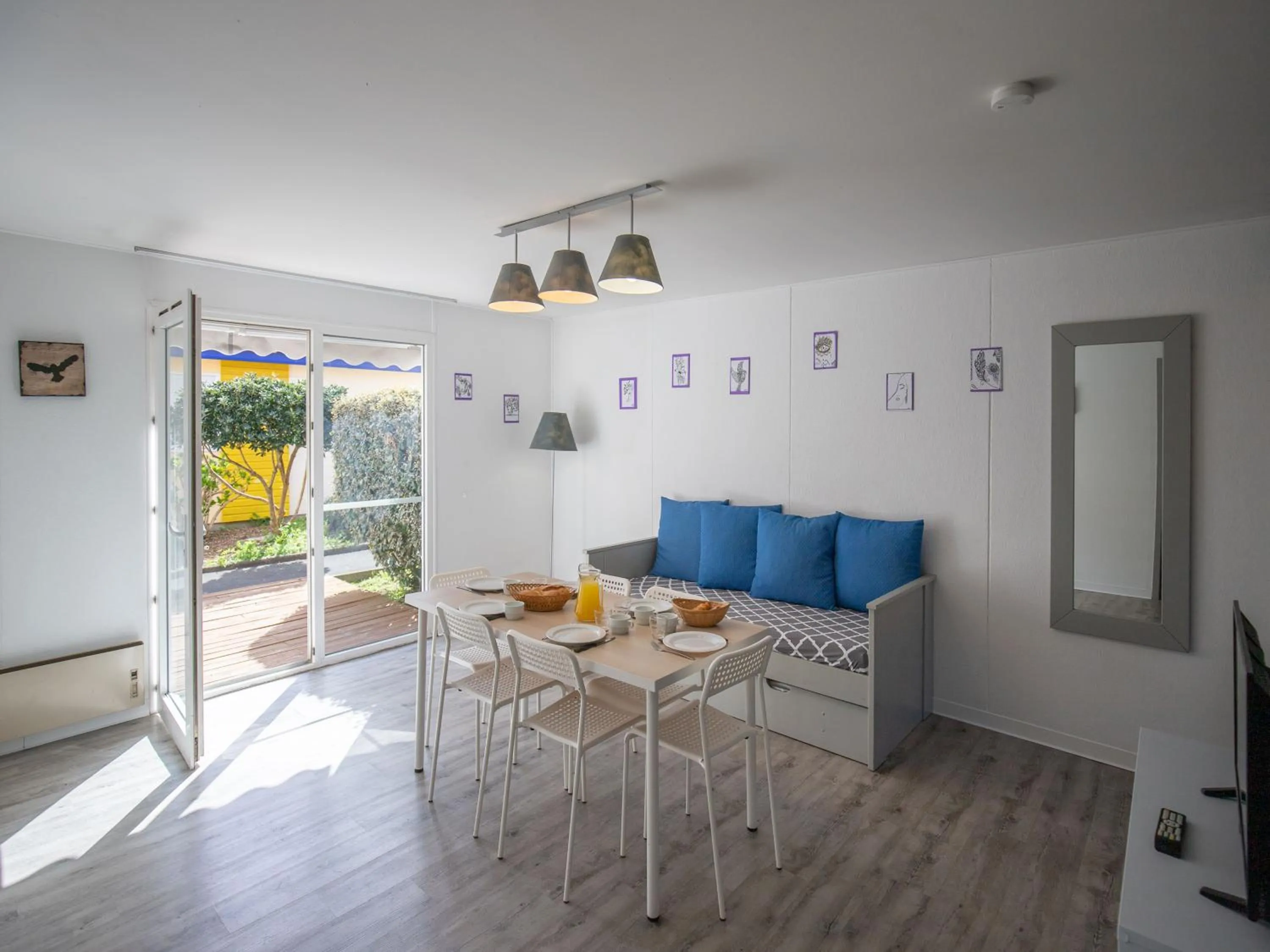 Living room in Vacancéole - les villas du lac