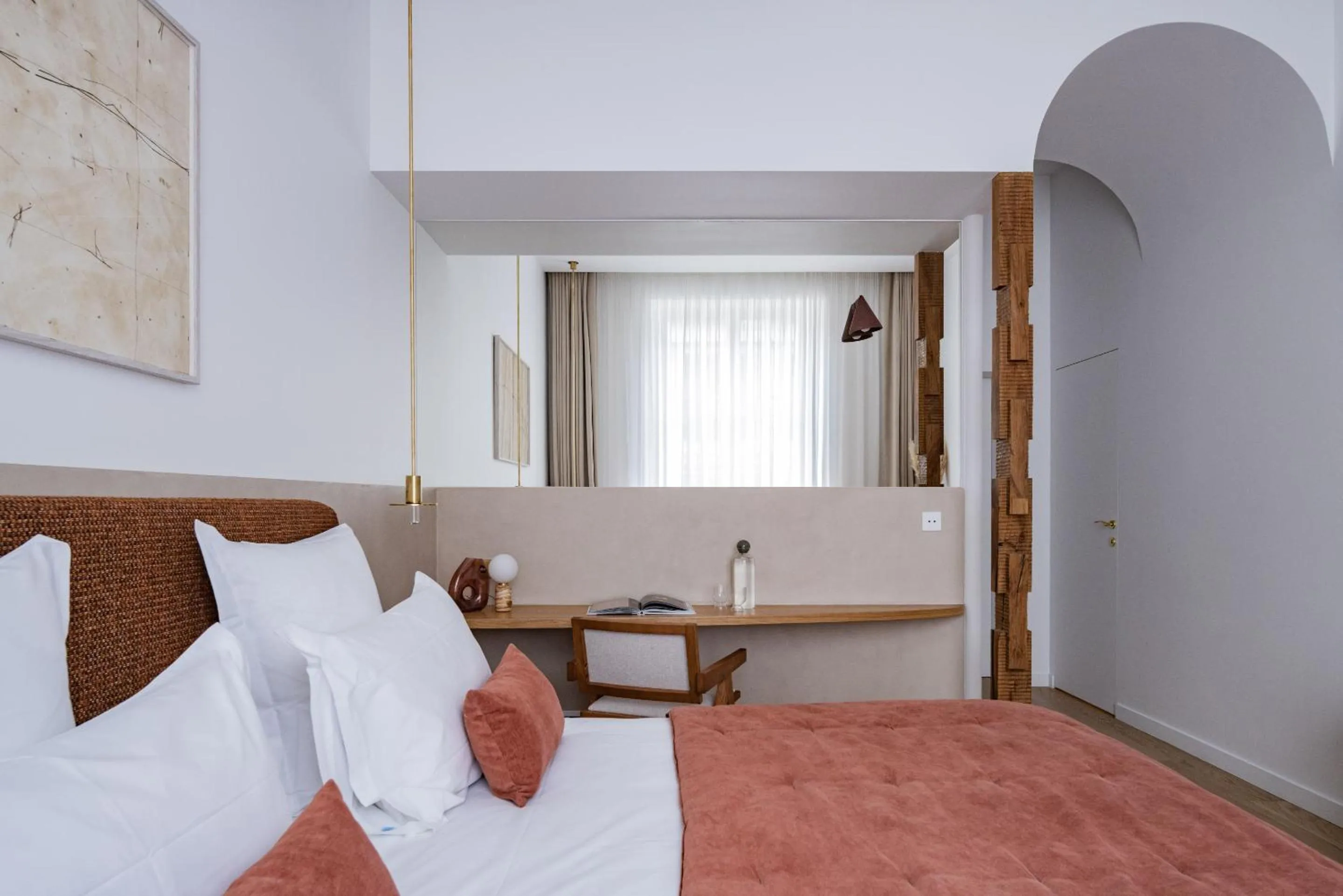 Bedroom, Bed in 1.75 Paris La Source