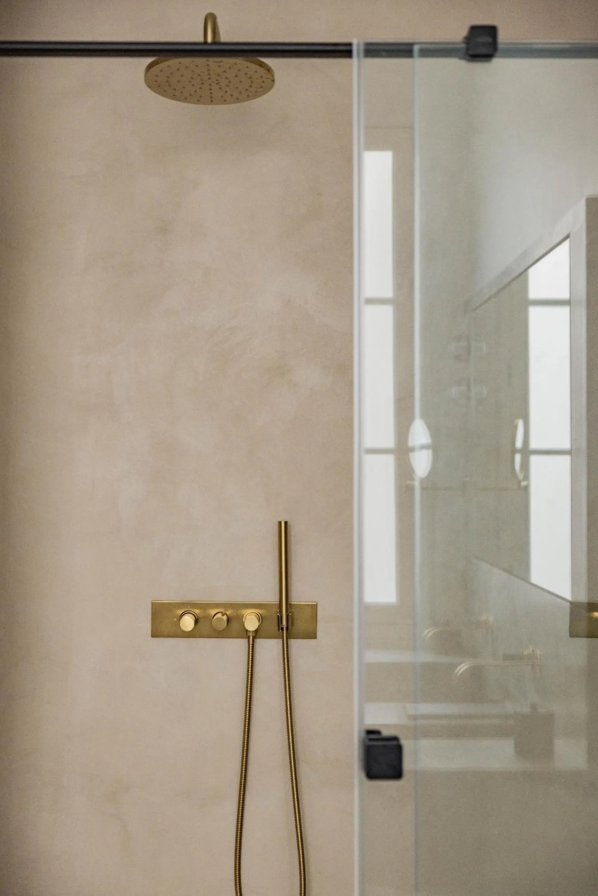 Bathroom in 1.75 Paris La Source