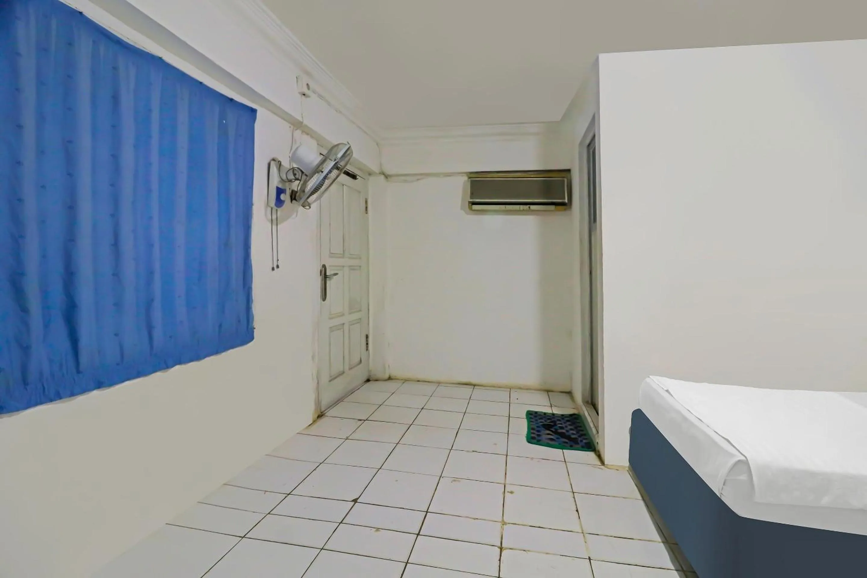 Bedroom in Hotel O Wisma Permata Syariah