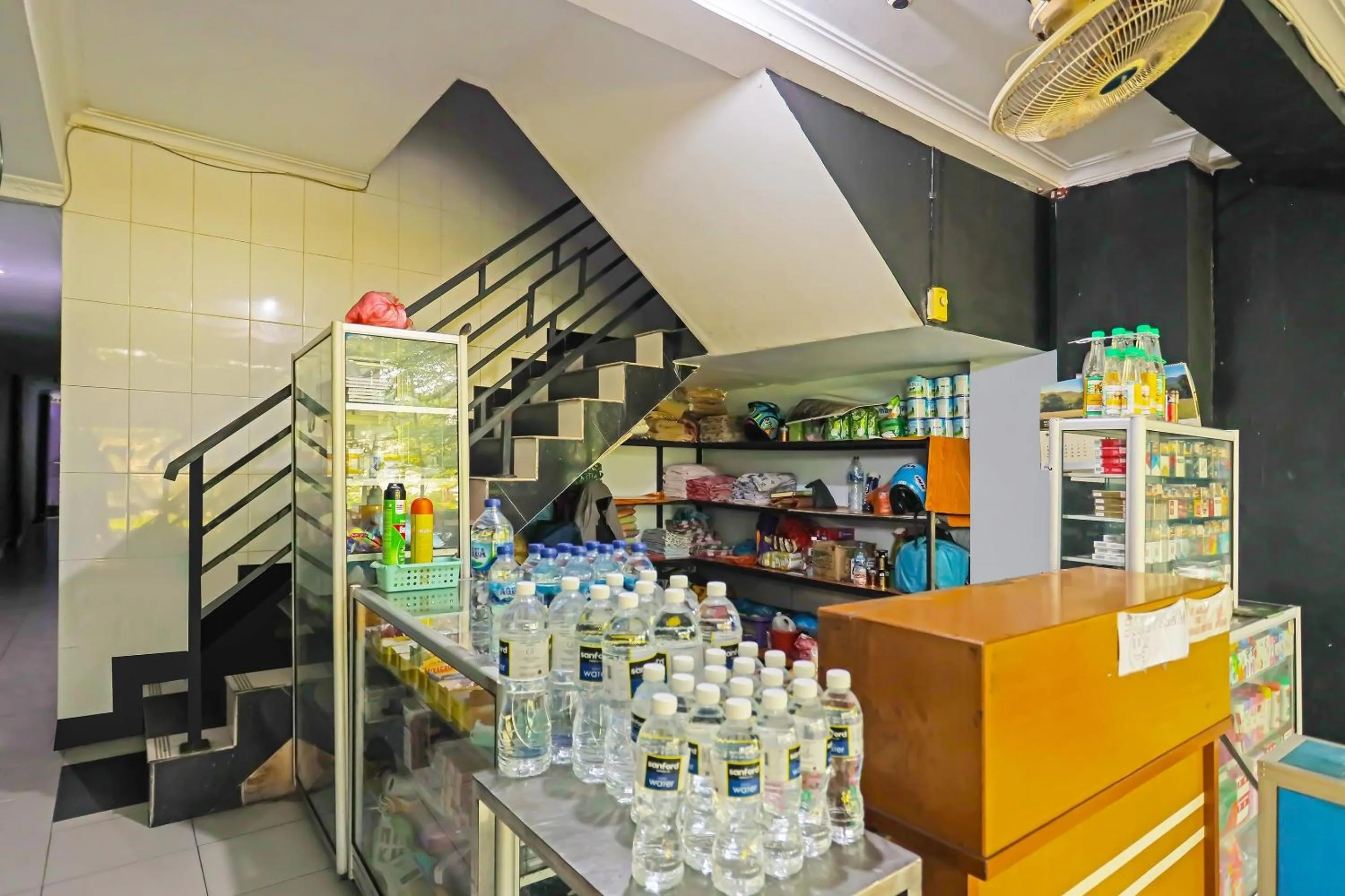 Lobby or reception in Hotel O Pelita Satu