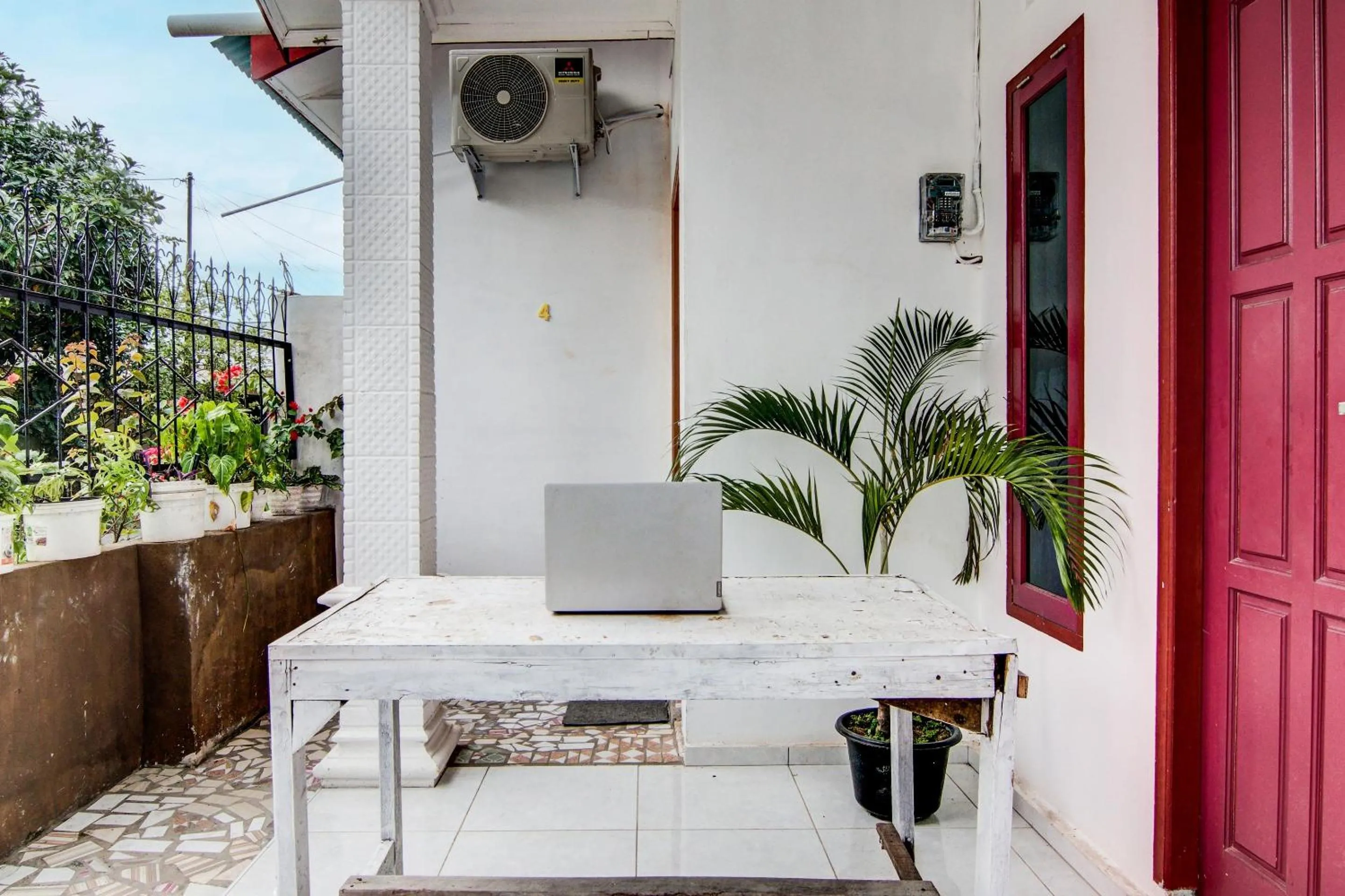 Lobby or reception in Hotel O Pondok Mulia Syariah