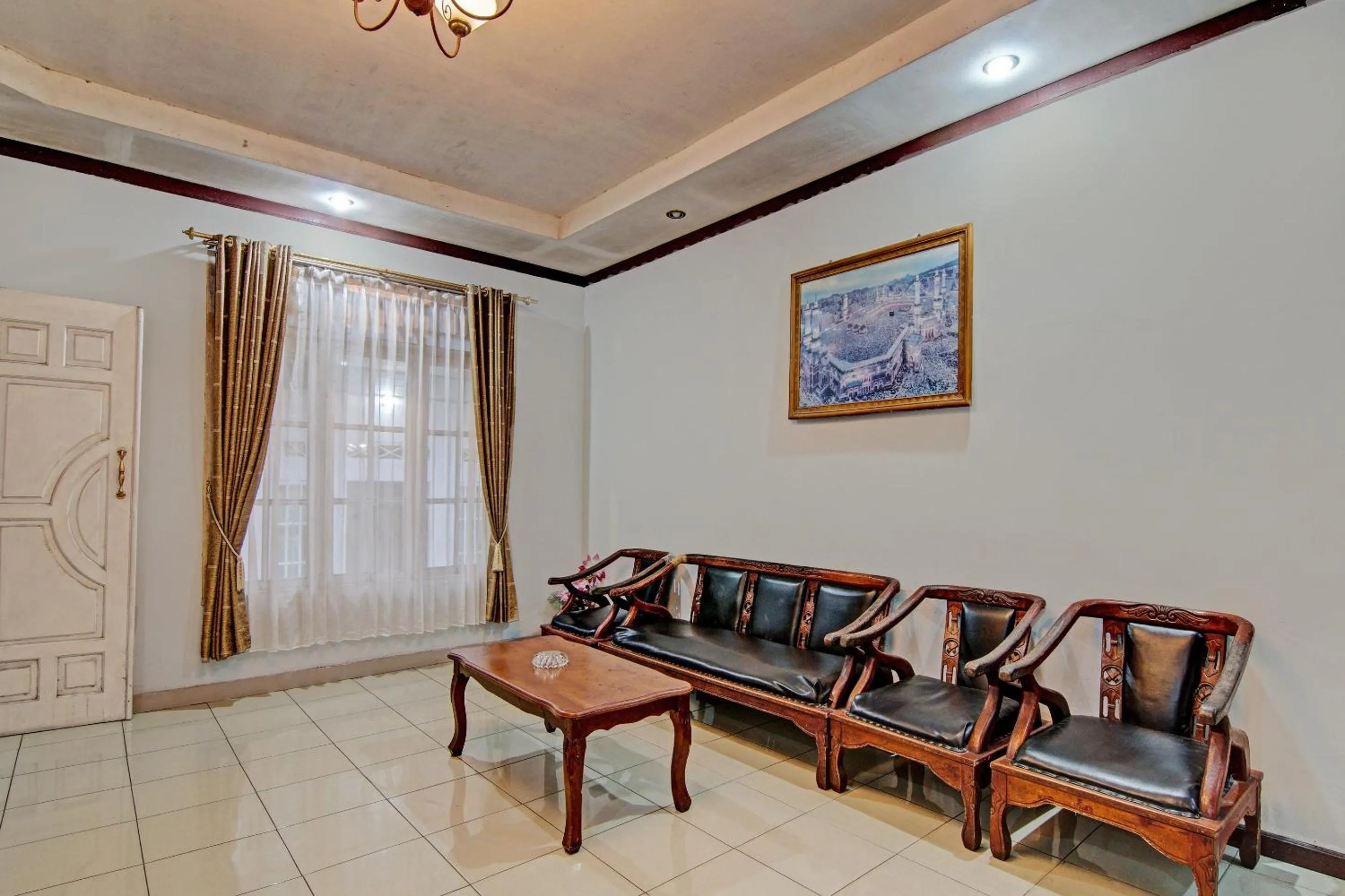 Lobby or reception in Hotel O Penginapan Rokan Permai Syariah