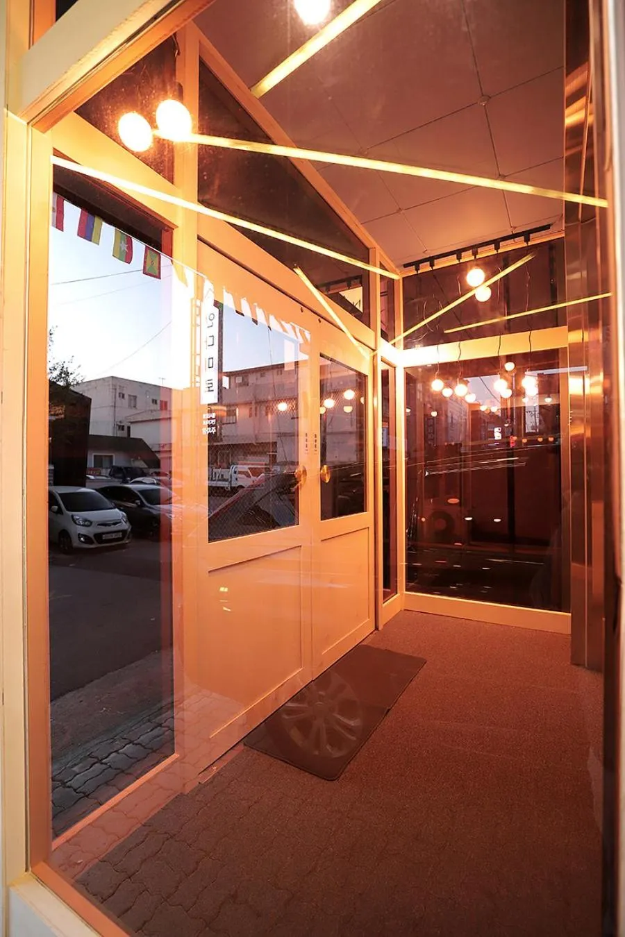 Property building in Stay RomanticTrip_Hostel