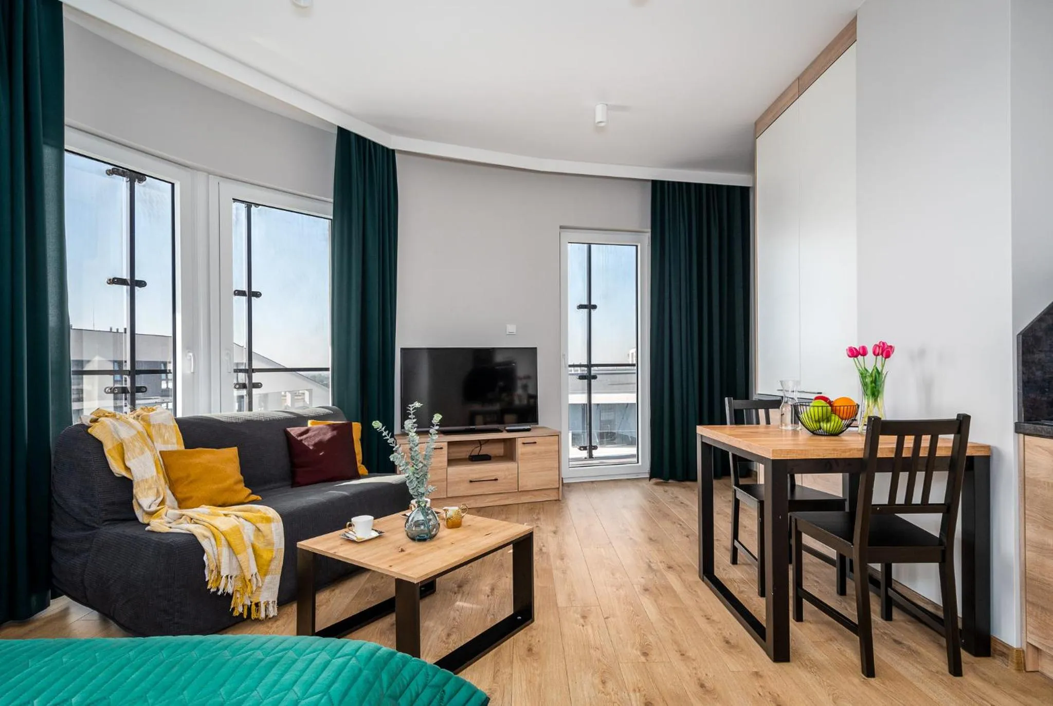 TV and multimedia in Warsview Apartments