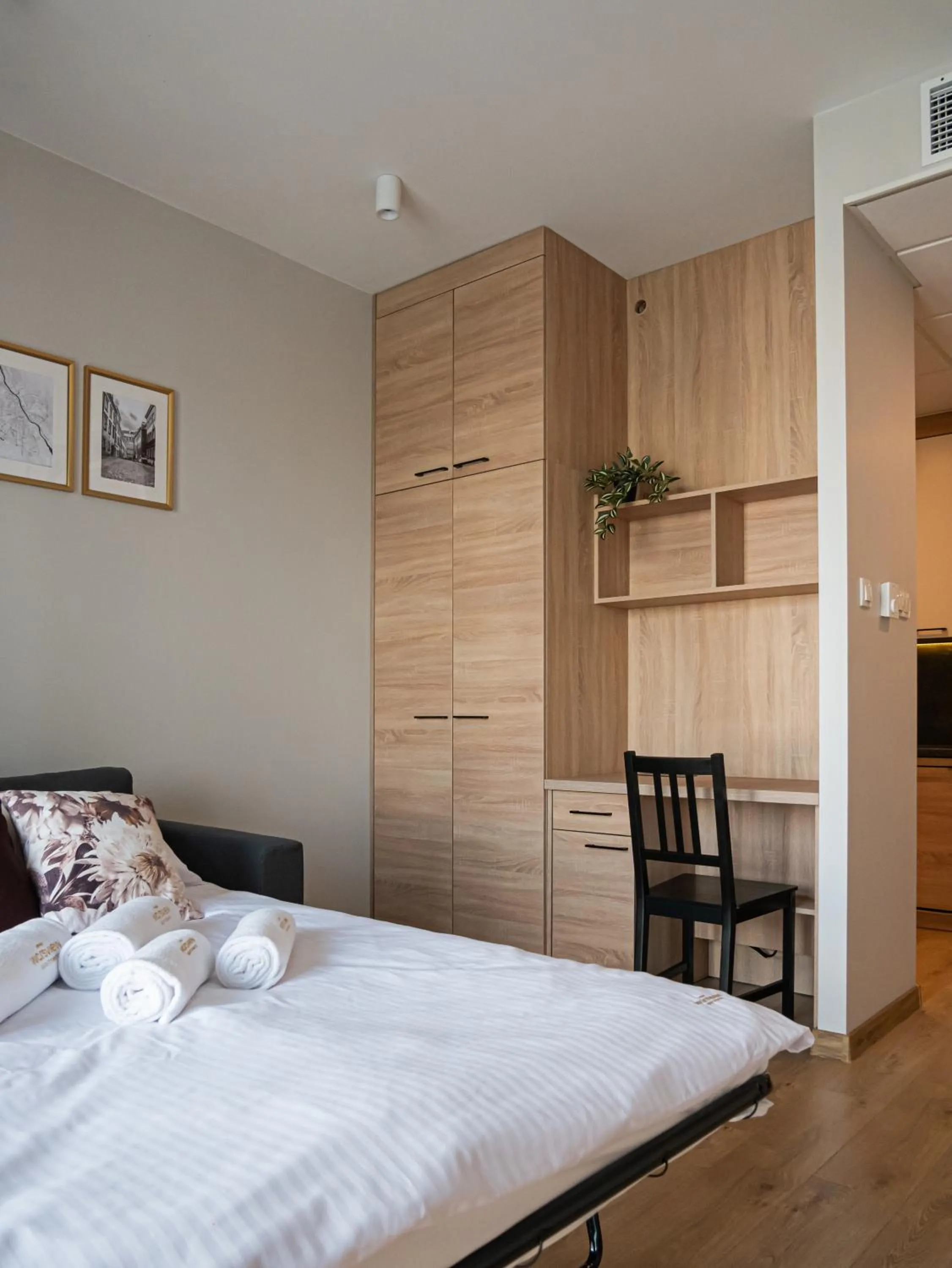 Bed in Warsview Apartments