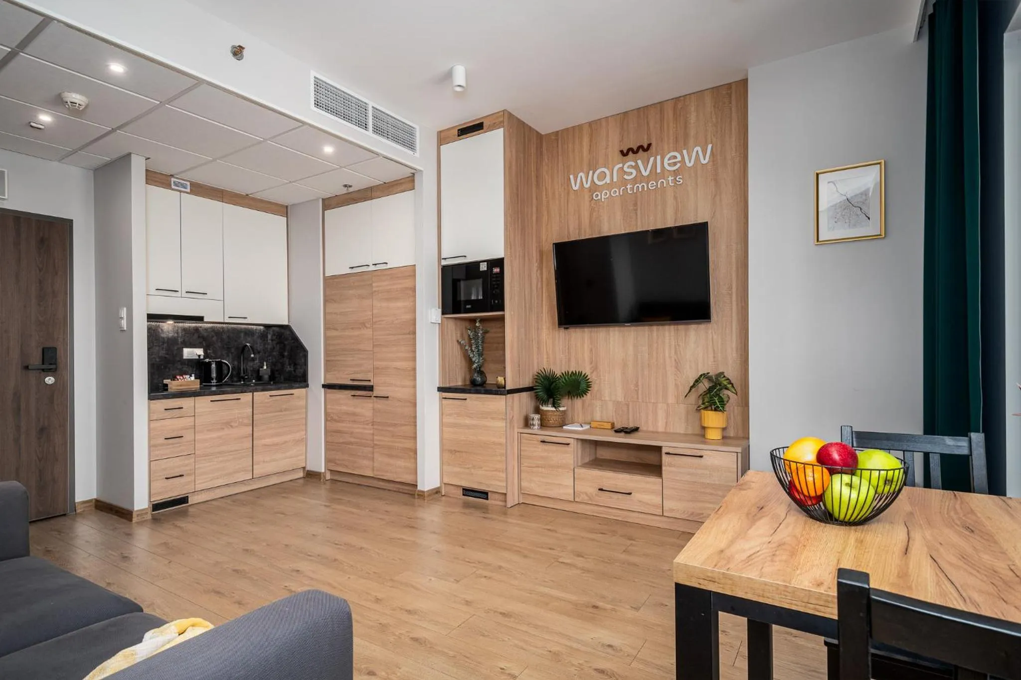 Kitchen or kitchenette in Warsview Apartments