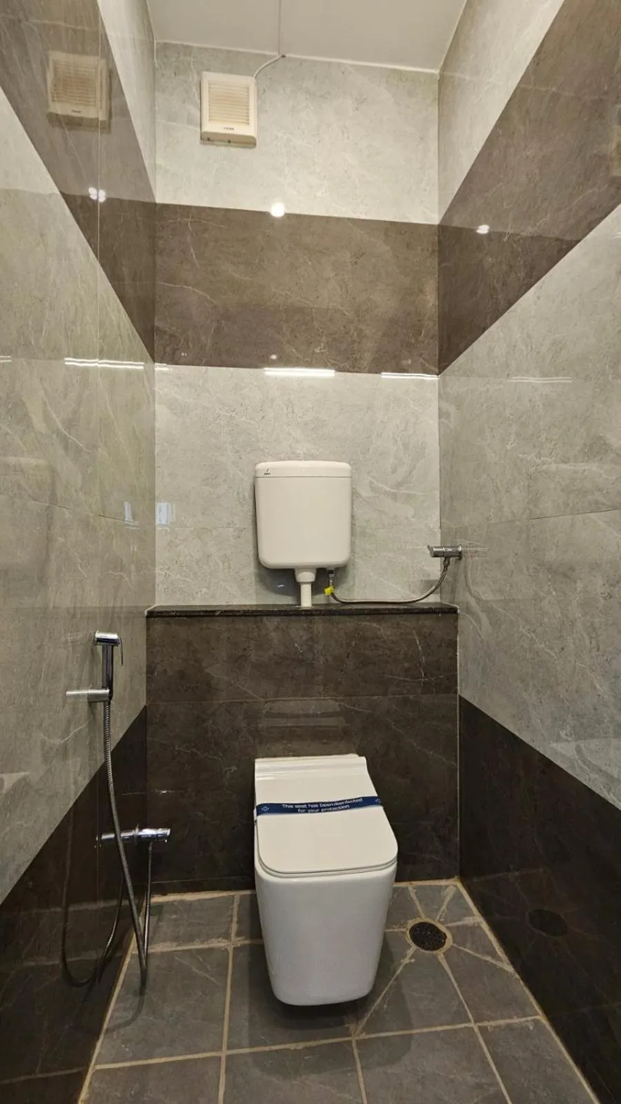 Bathroom in Le Yercaud