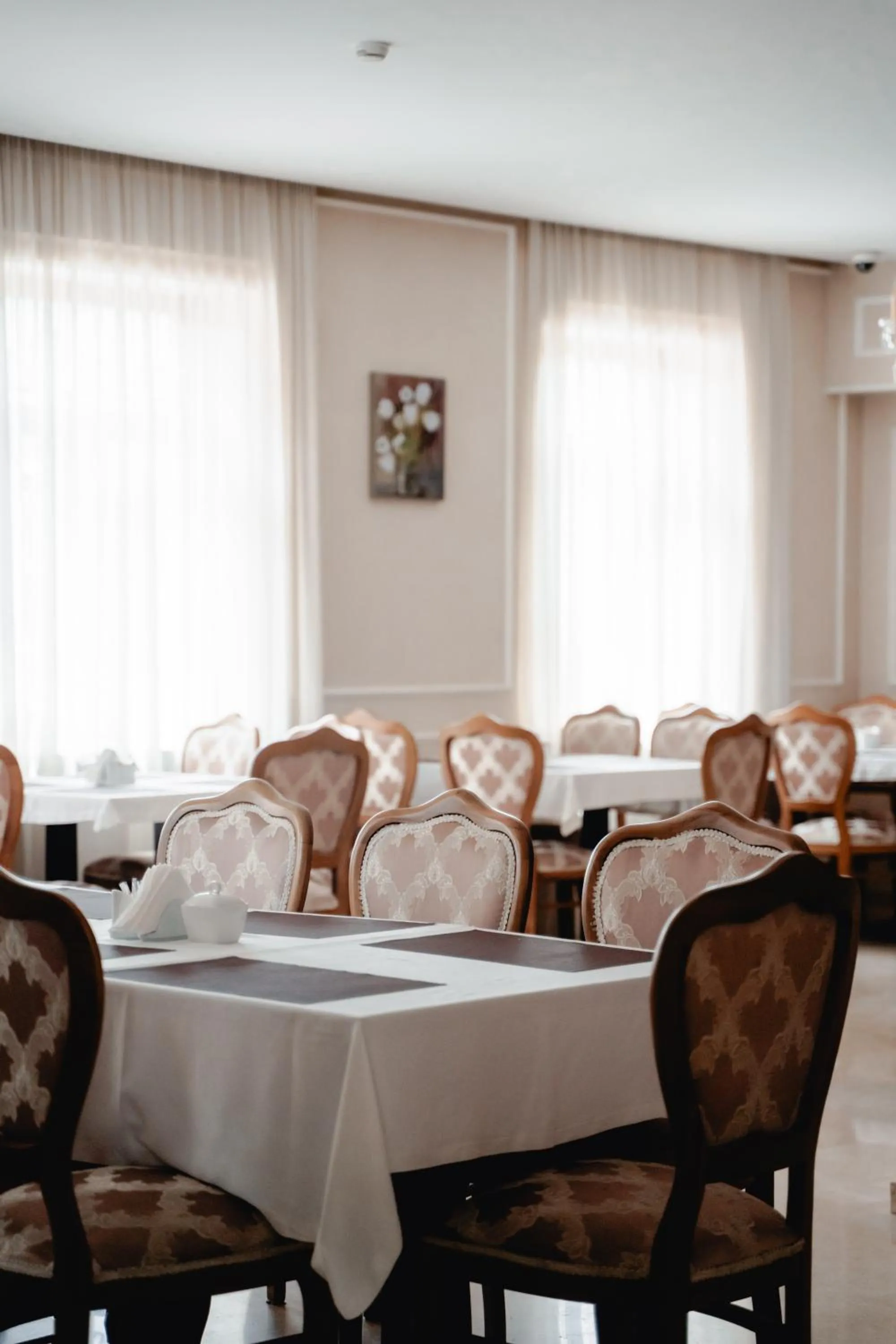 Restaurant/places to eat in Sota Metekhi Hotel Tbilisi