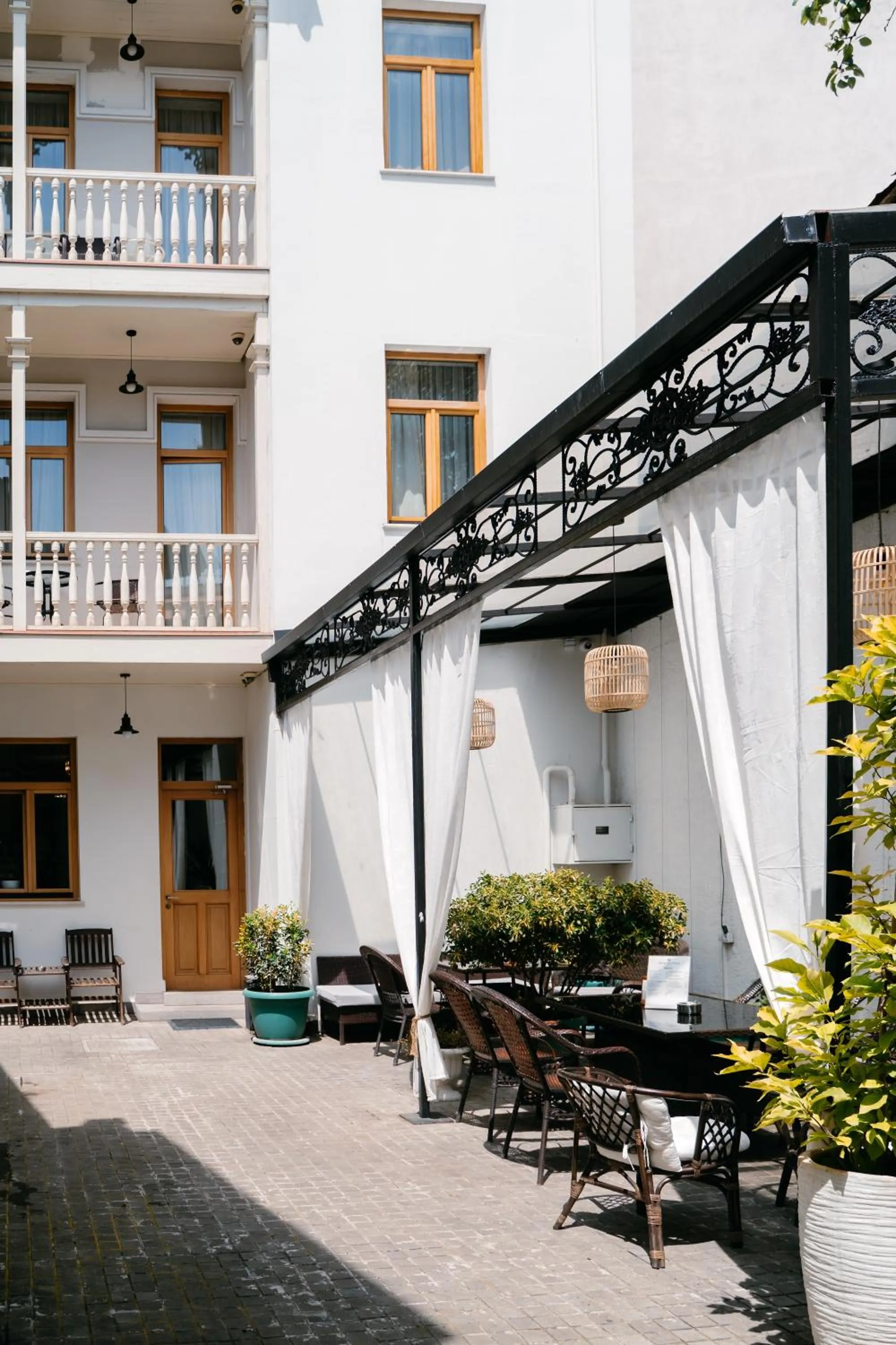 Patio in Sota Metekhi Hotel Tbilisi