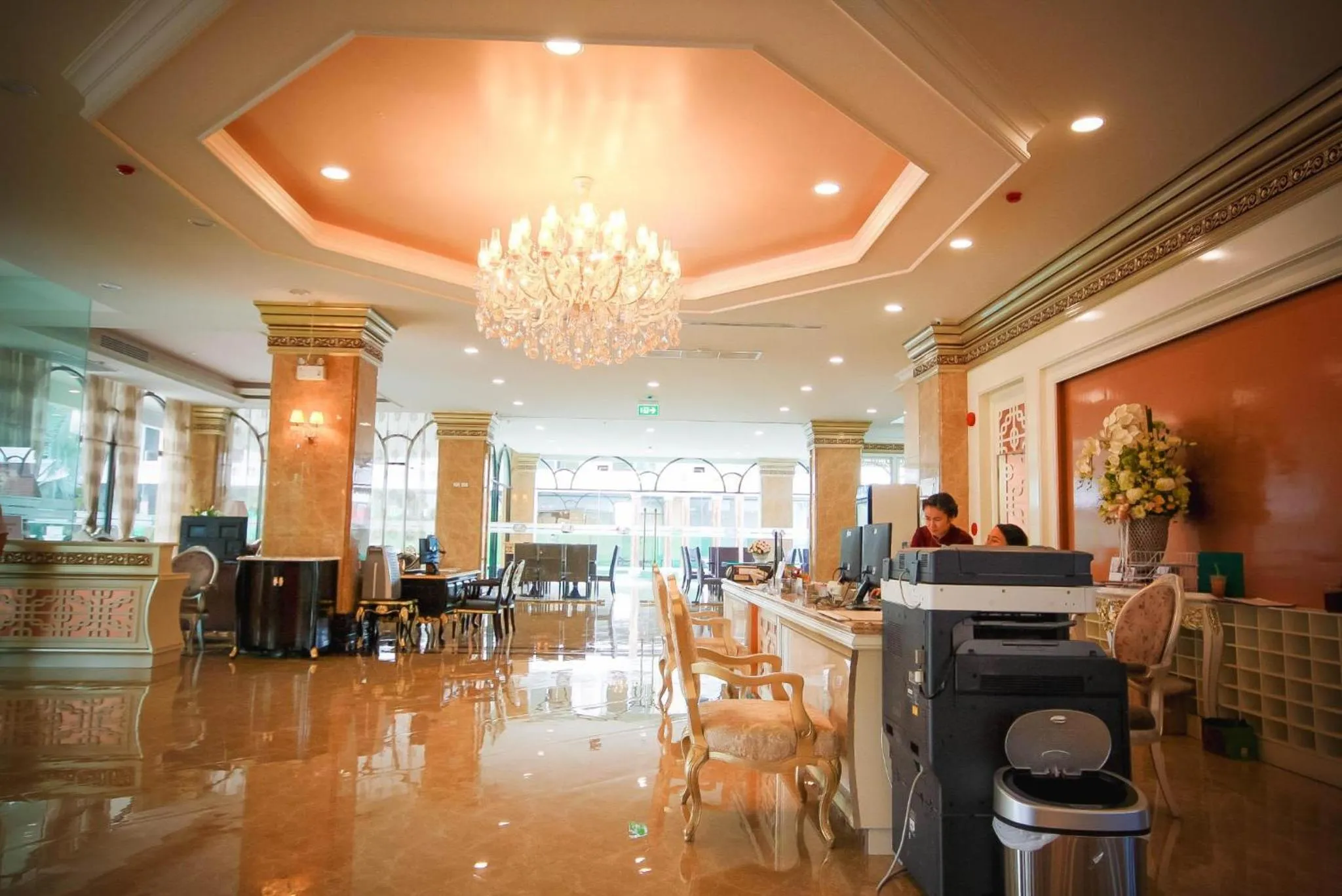 Lobby or reception in Crystal Ville