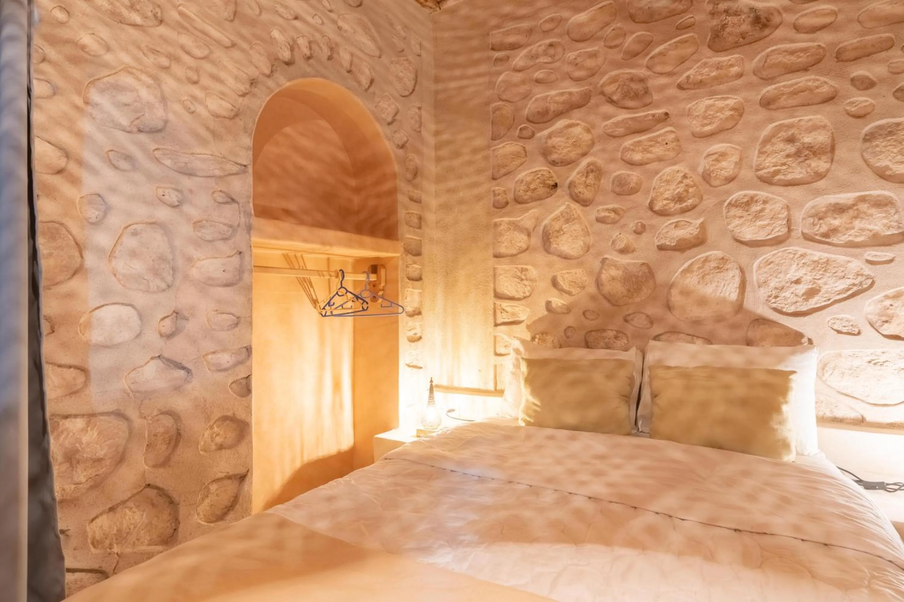 Bed in DAR ETTO Riad & Spa