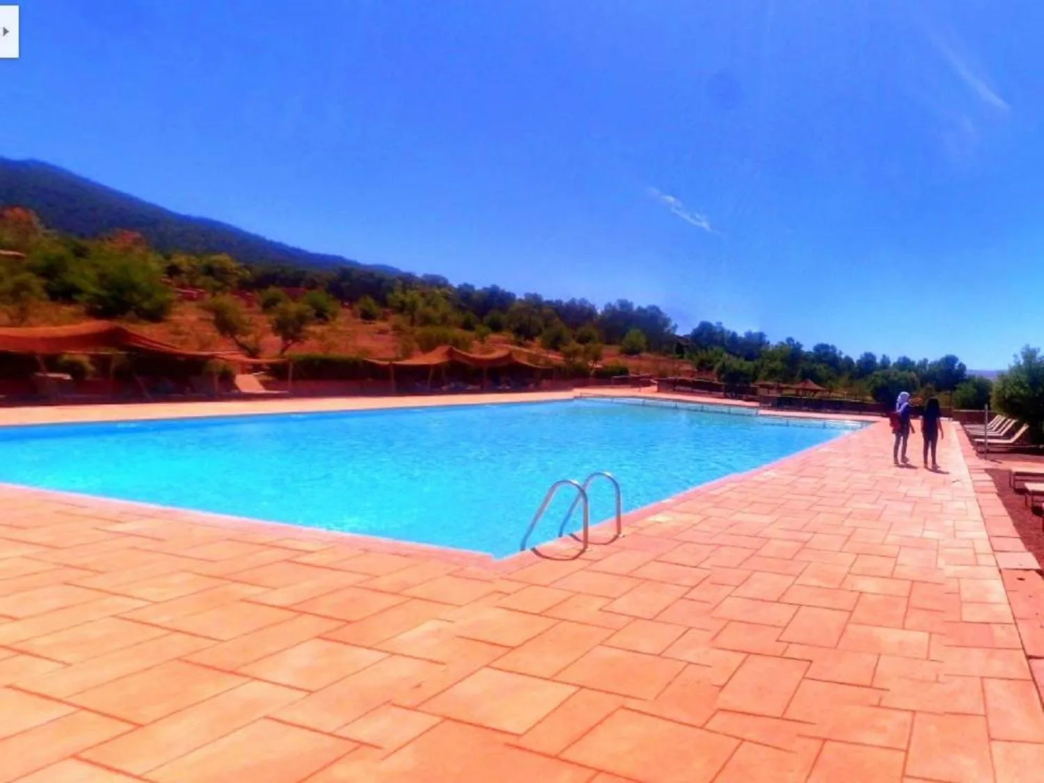 Swimming pool in Terres d'Amanar