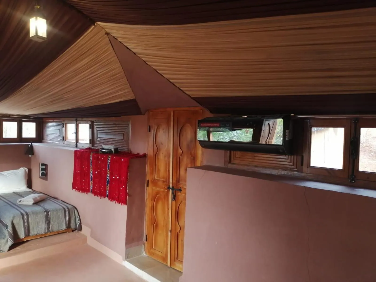 air conditioner in Terres d'Amanar