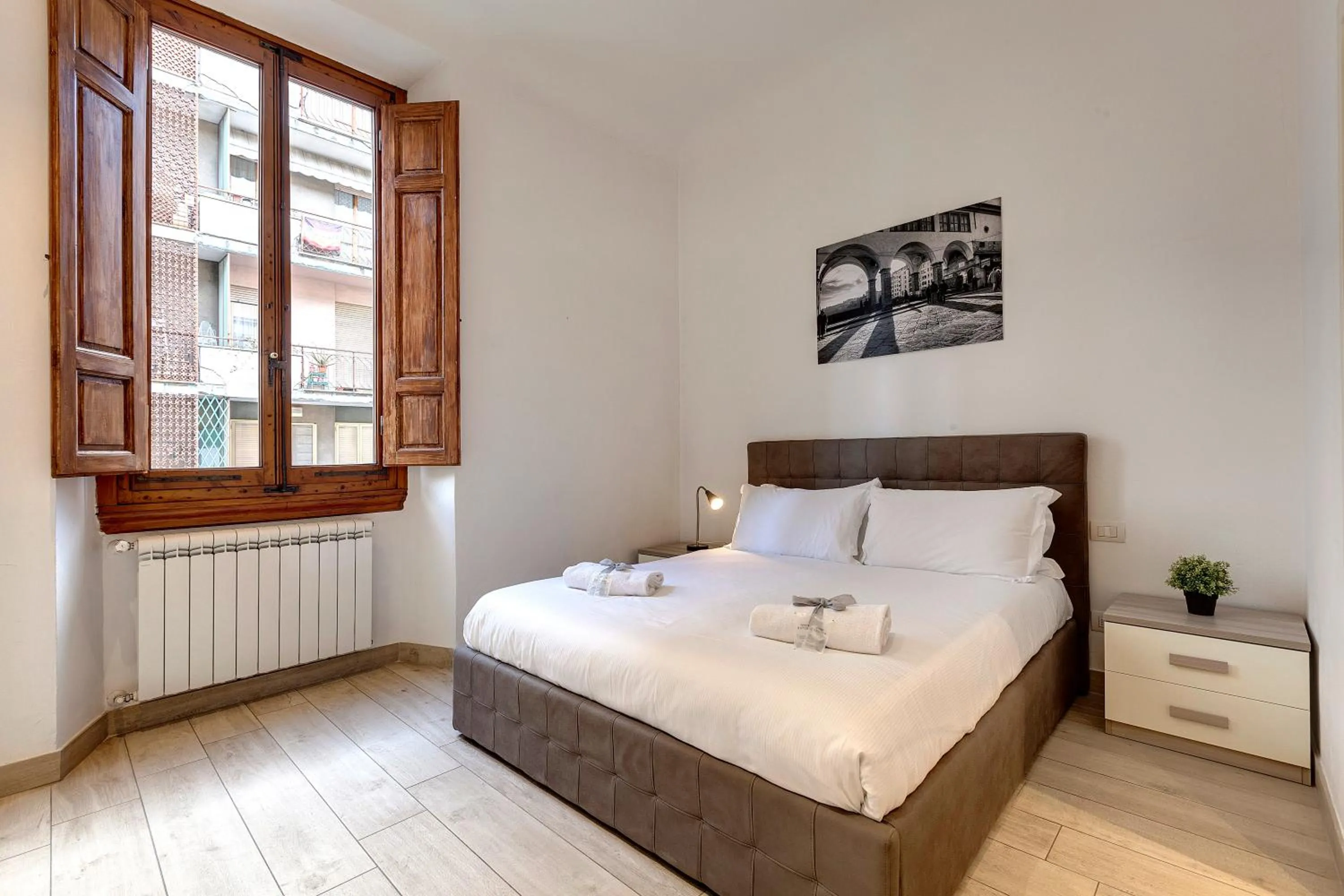 Baldovini Apartment by Mamo Florence